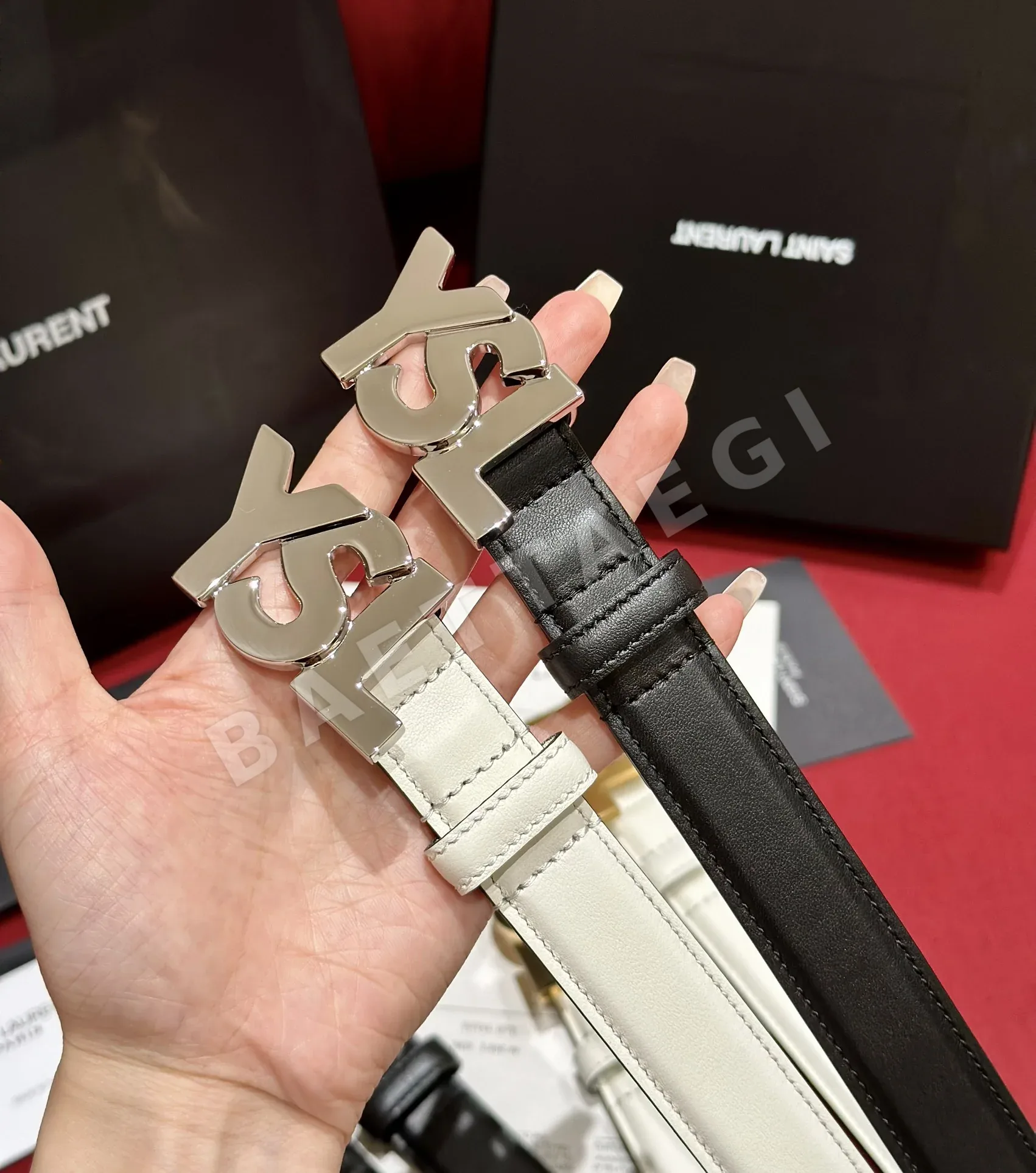 생로랑 YSL 금속 버클 양면 송아지가죽 벨트 상세 이미지 4