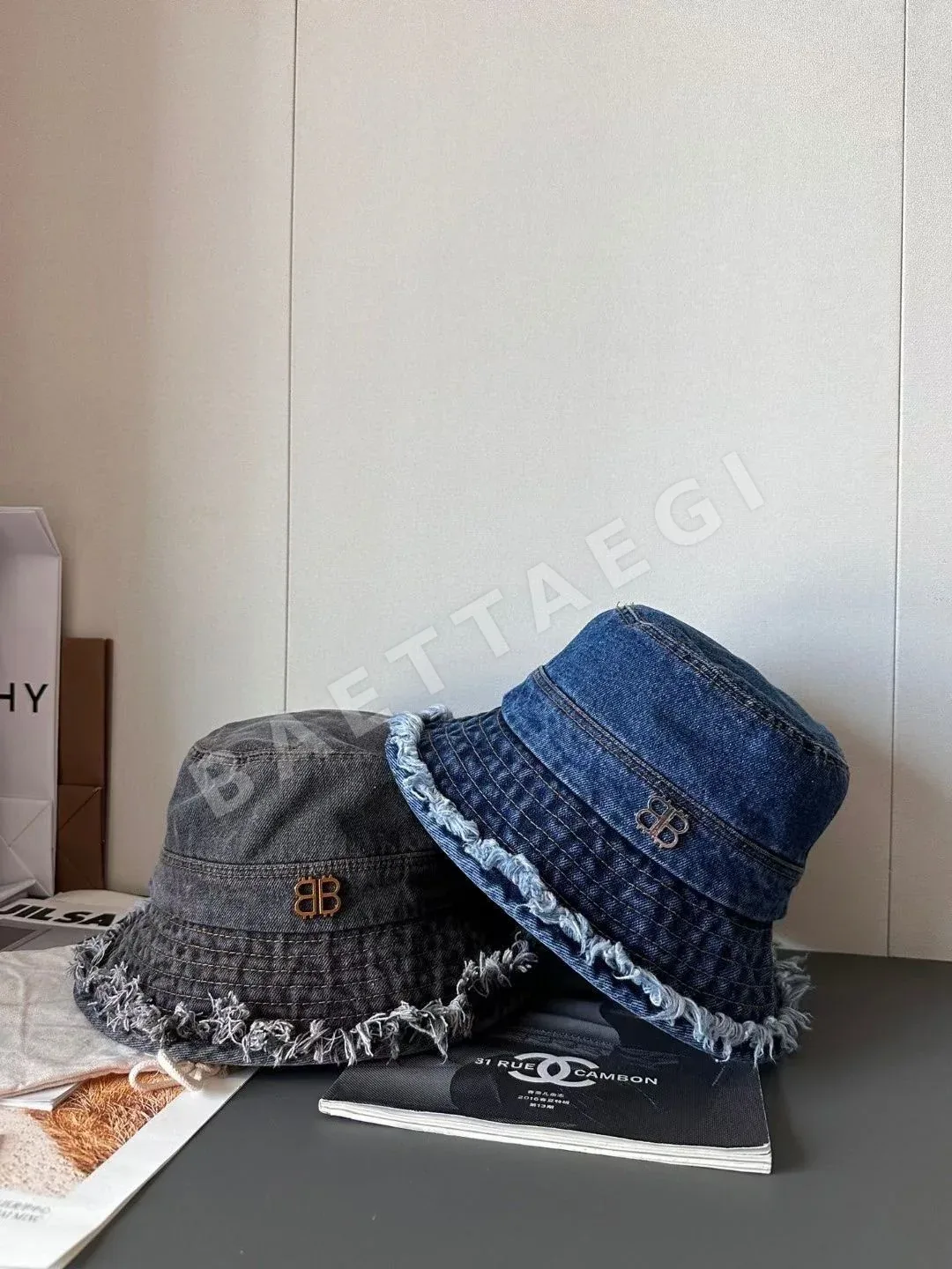 발렌시아가 워시드 데님 버킷햇 상세 이미지 7