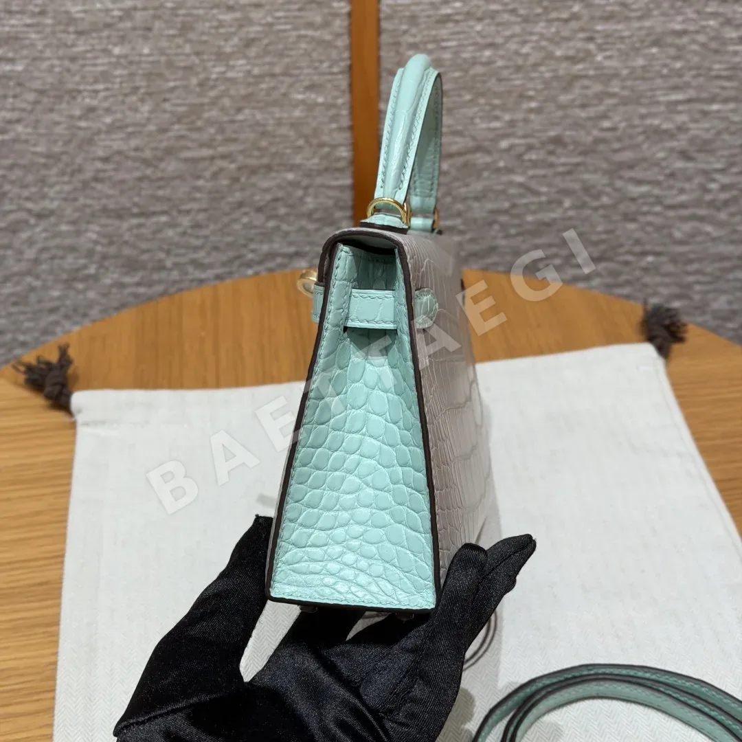 에르메스 미니 켈리 2 매트 악어가죽 가방 상세 이미지 4