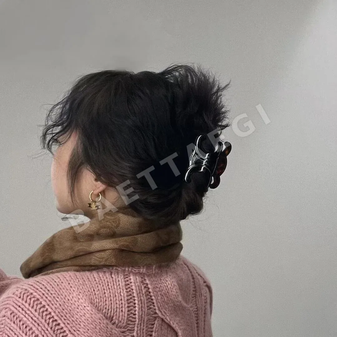 셀린느 캬트르페 슈가레진 헤어클립 131171