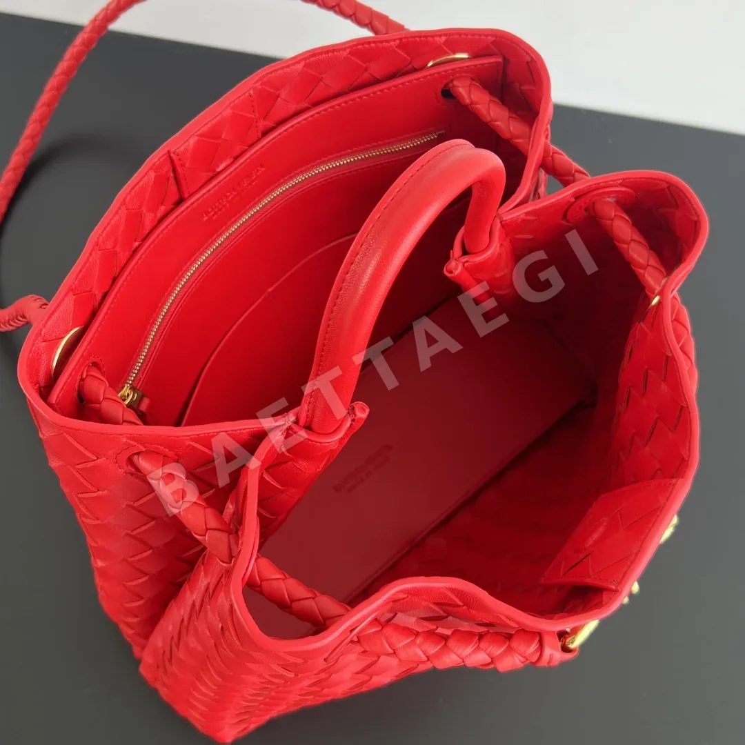 보테가베네타 안디아모 나파 램스킨 위빙 숄더백 상세 이미지 6