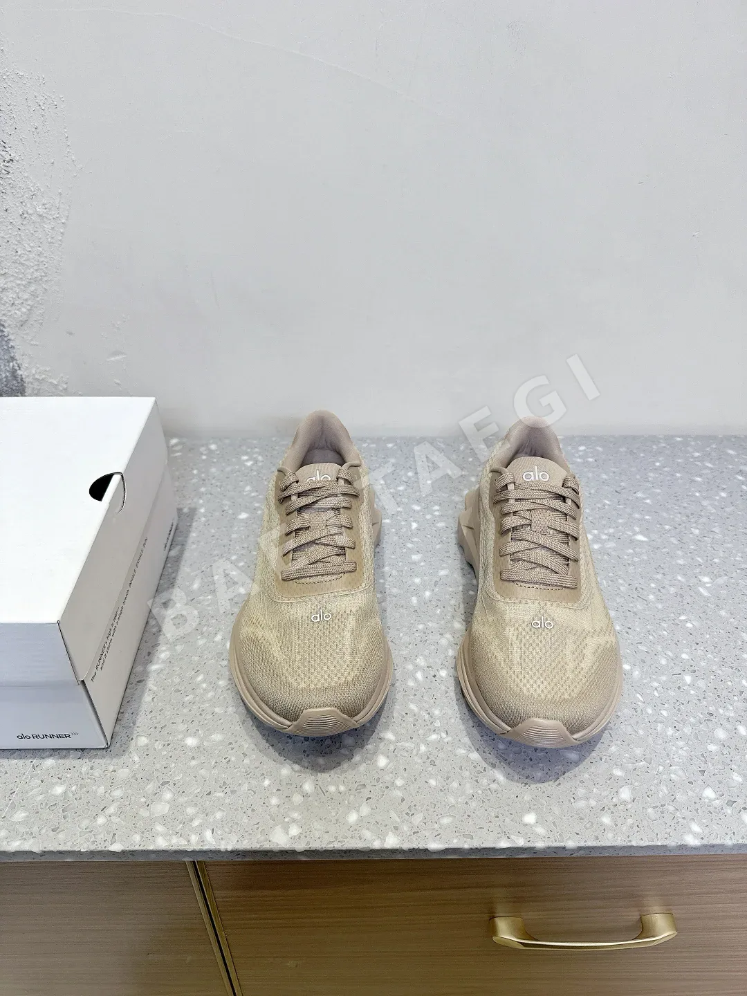 알로 메시 소재 커플용 캐주얼화 신발 75488
