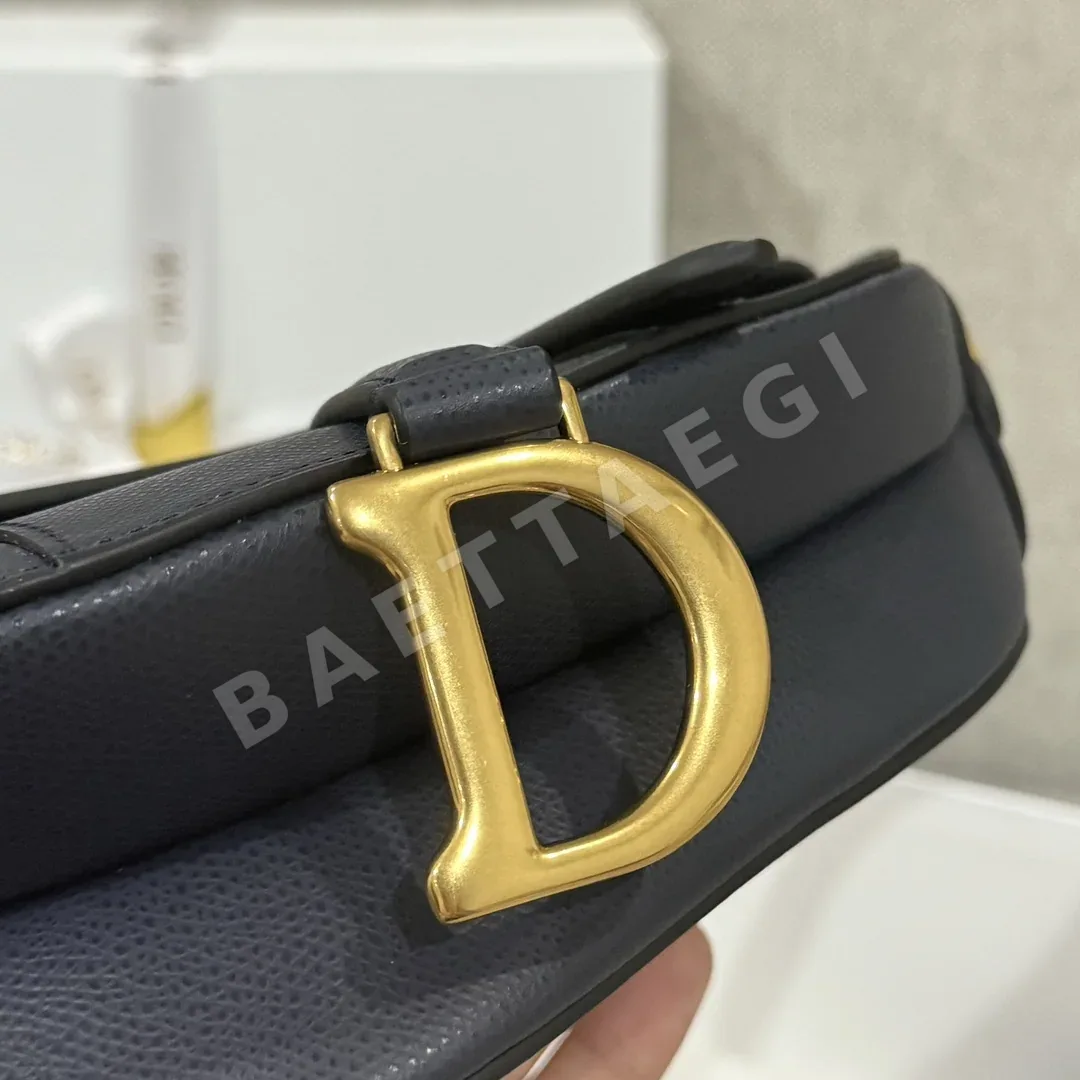 디올 가방 상세 이미지 5