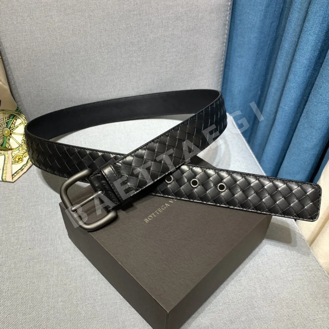 보테가베네타 핸드메이드 송아지가죽 니켈 버클 벨트 상세 이미지 4