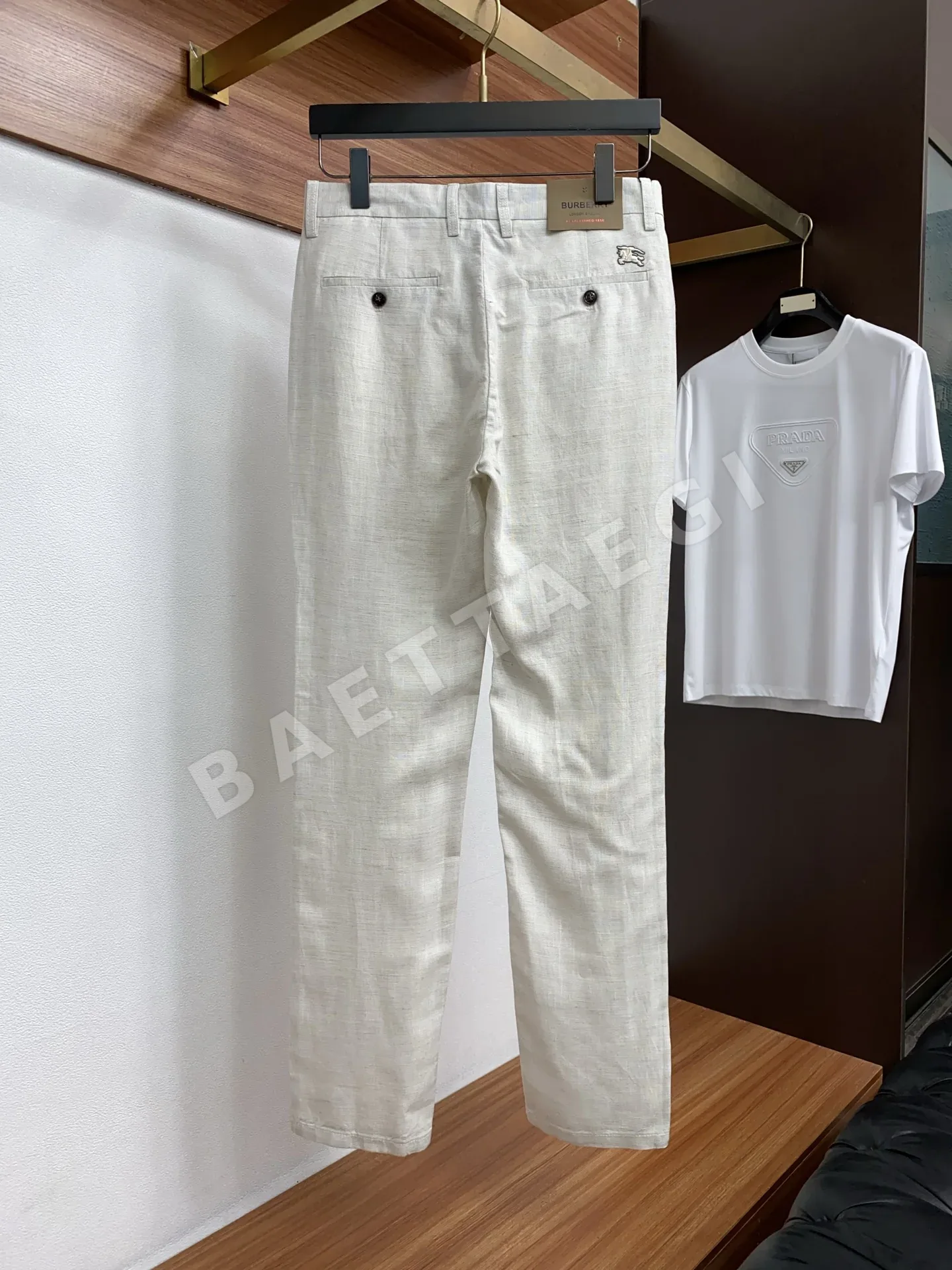 버버리 워시 데님 남성 바지 상세 이미지 8