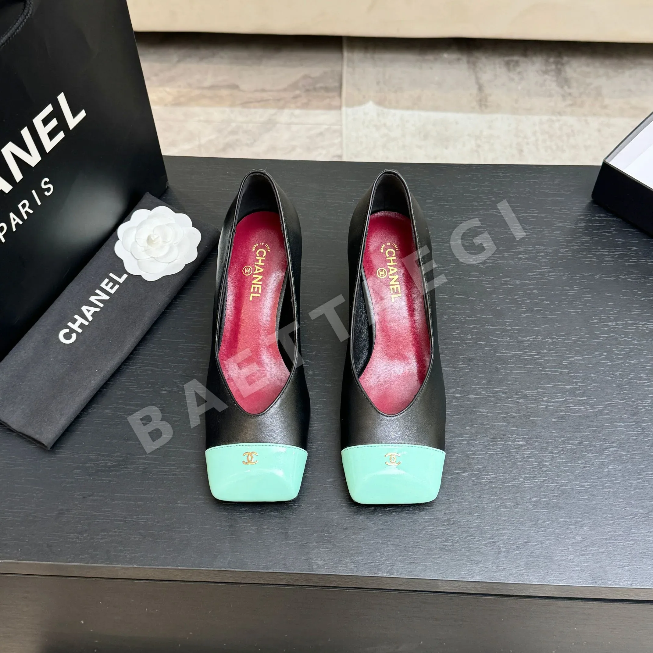 샤넬 더블 C 스티치 스퀘어토 메리제인 98604