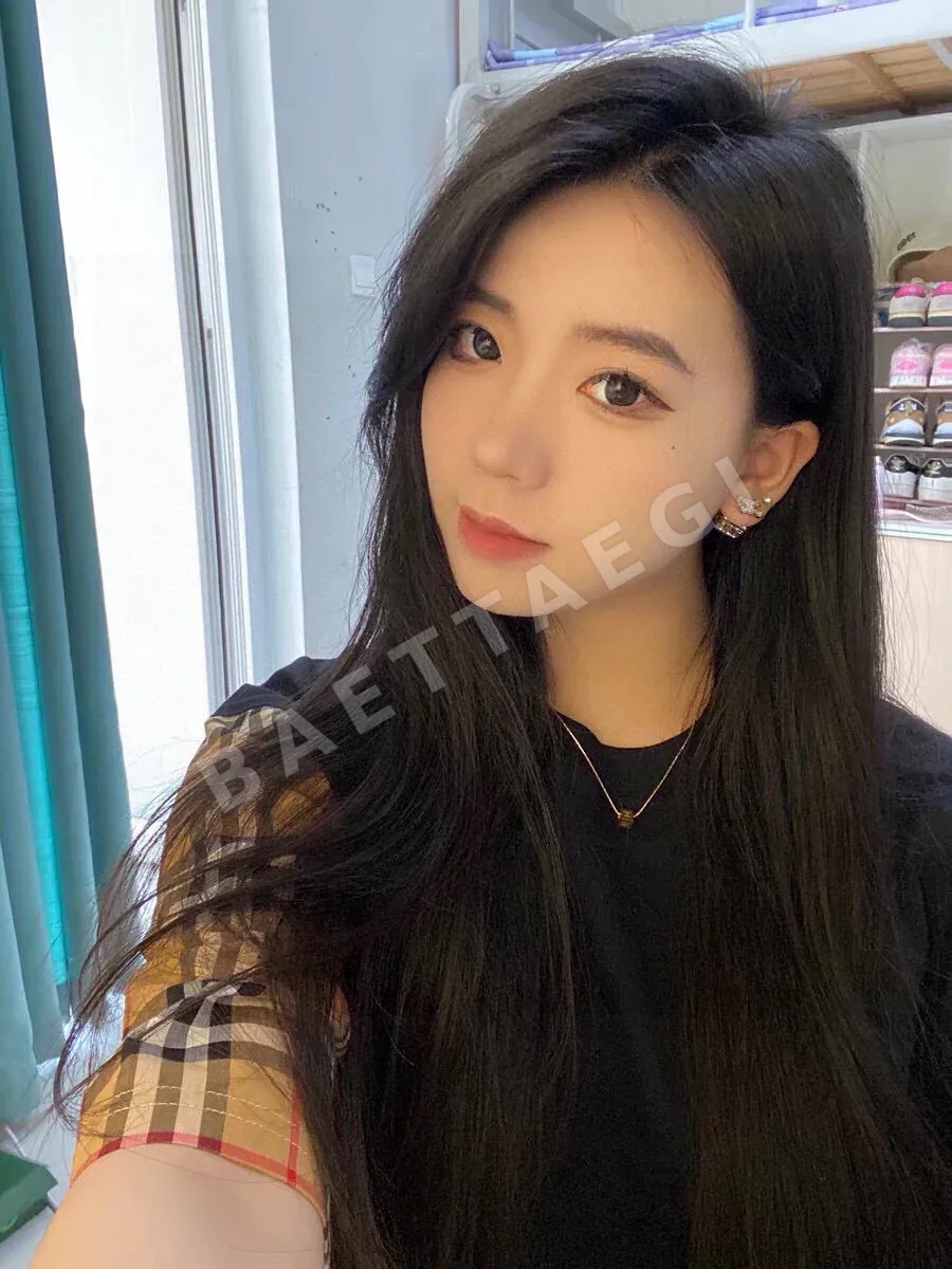 셀린느 18K 골드 도금 황동 귀걸이 상세 이미지 9