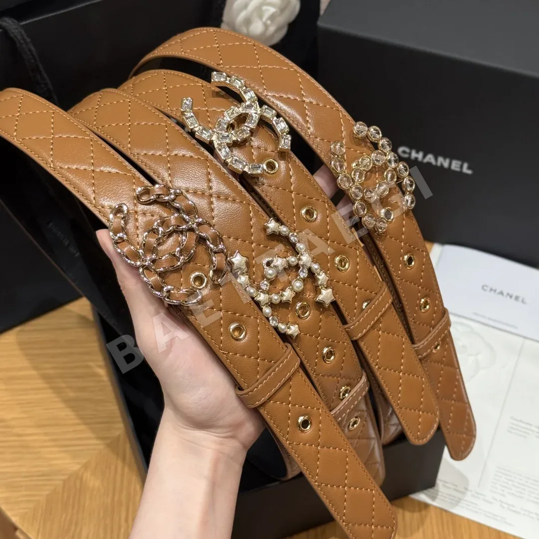 샤넬 더블 C 메탈 로고 램스킨 여성용 벨트 상세 이미지 6