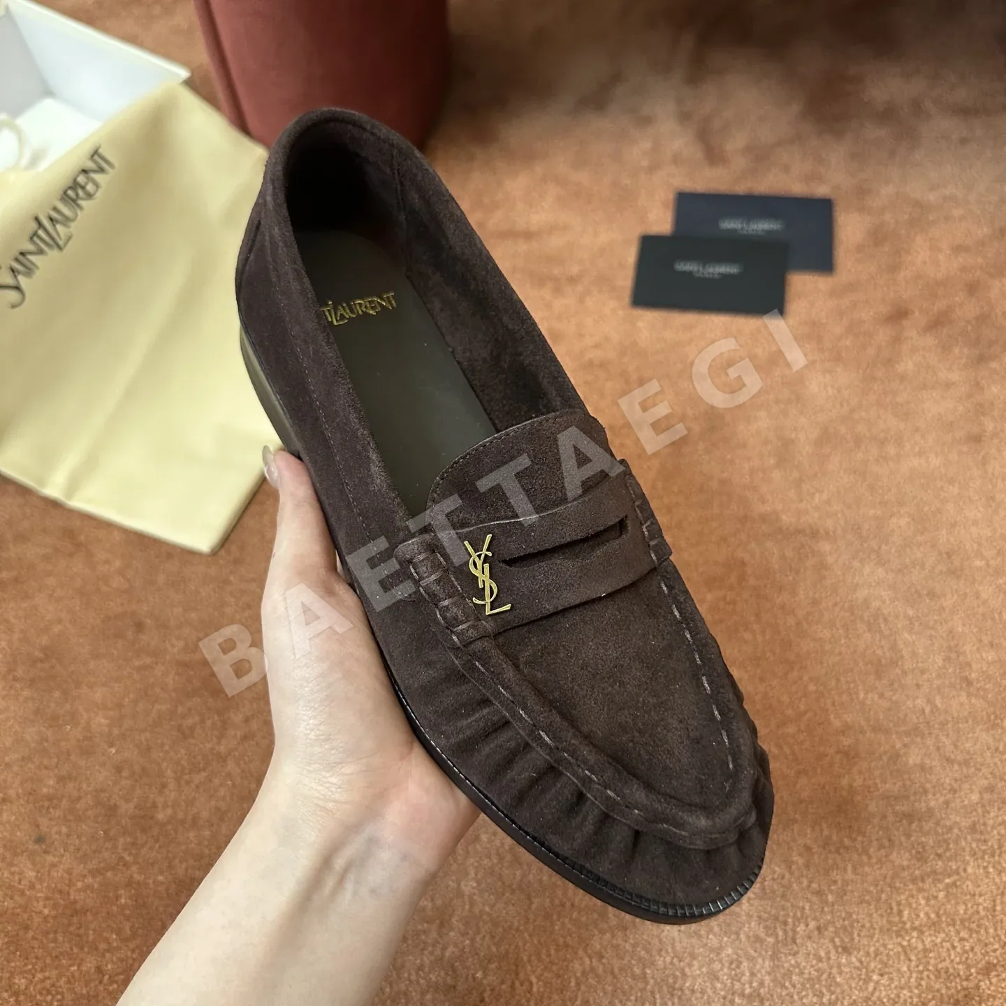 생로랑 맞춤 장어가죽 뮬 상세 이미지 3