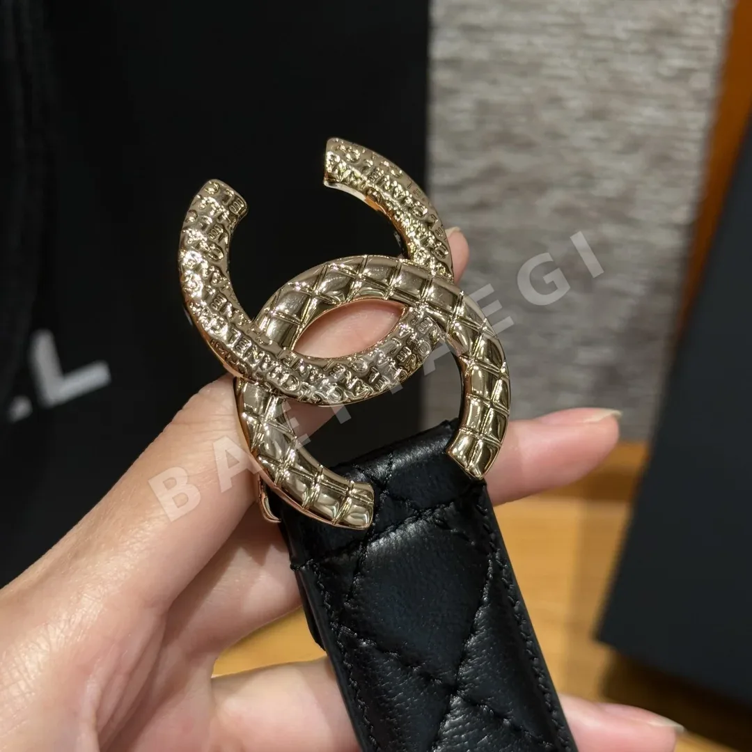 샤넬 더블 C 메탈 로고 램스킨 벨트 상세 이미지 6