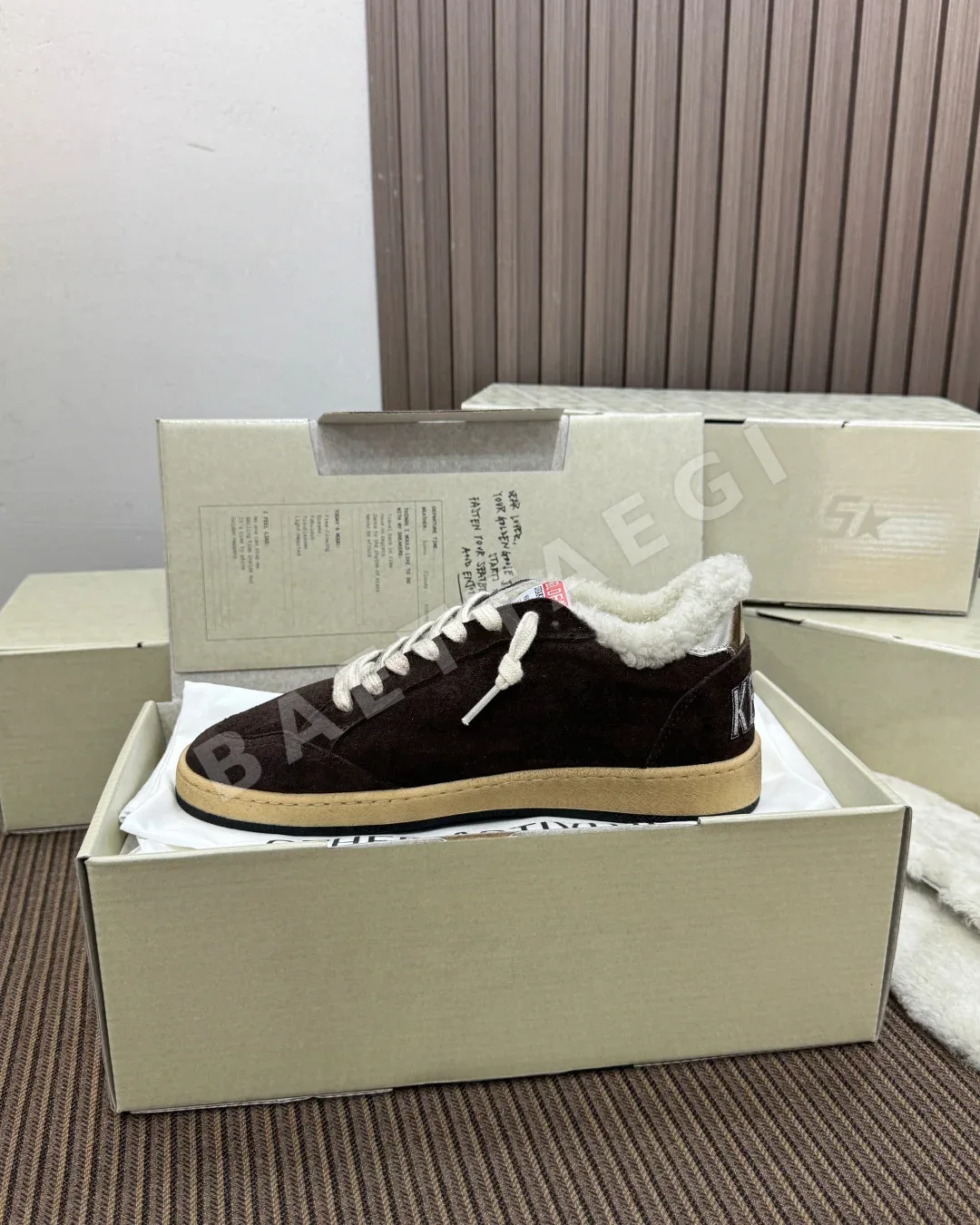 골든구스 스니커즈 가죽 SNEAKERS 레터링 상세 이미지 6