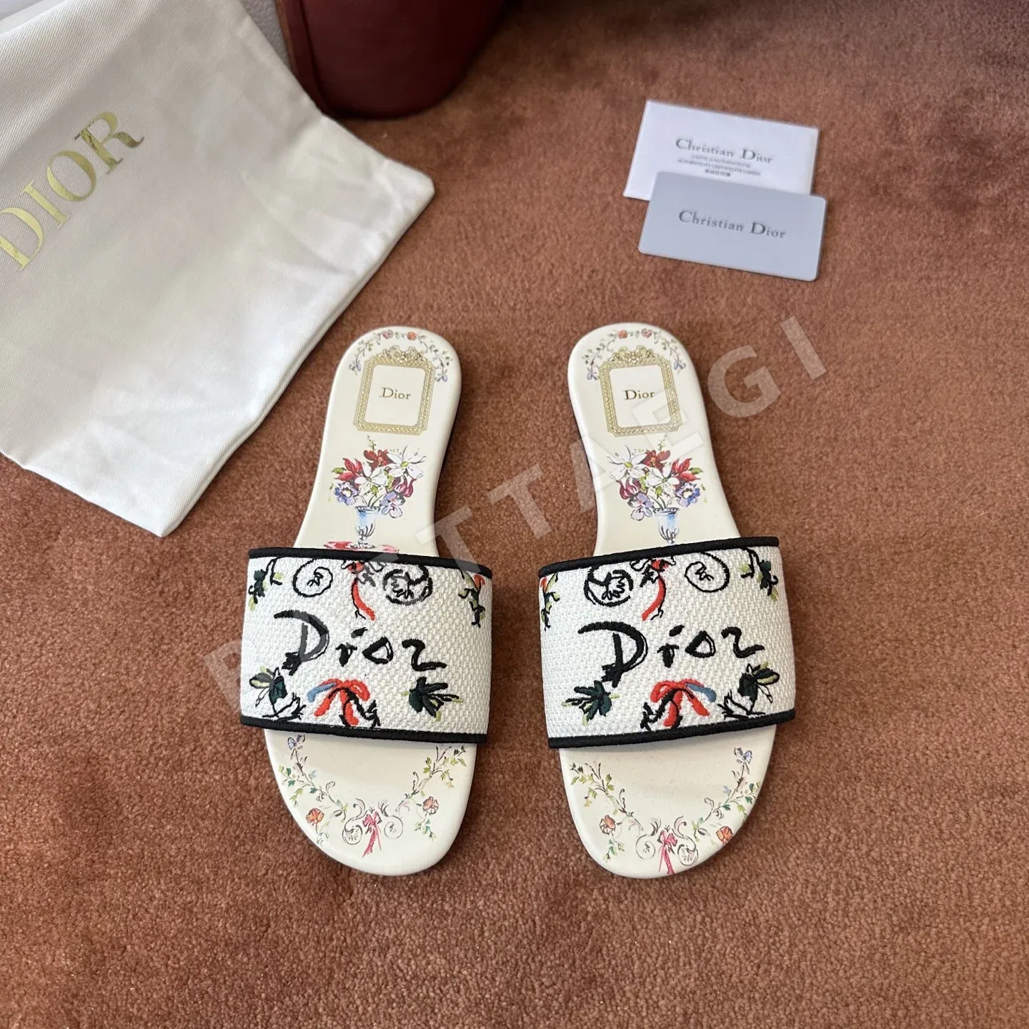 디올 샌들 캔버스 로고 자수 187935
