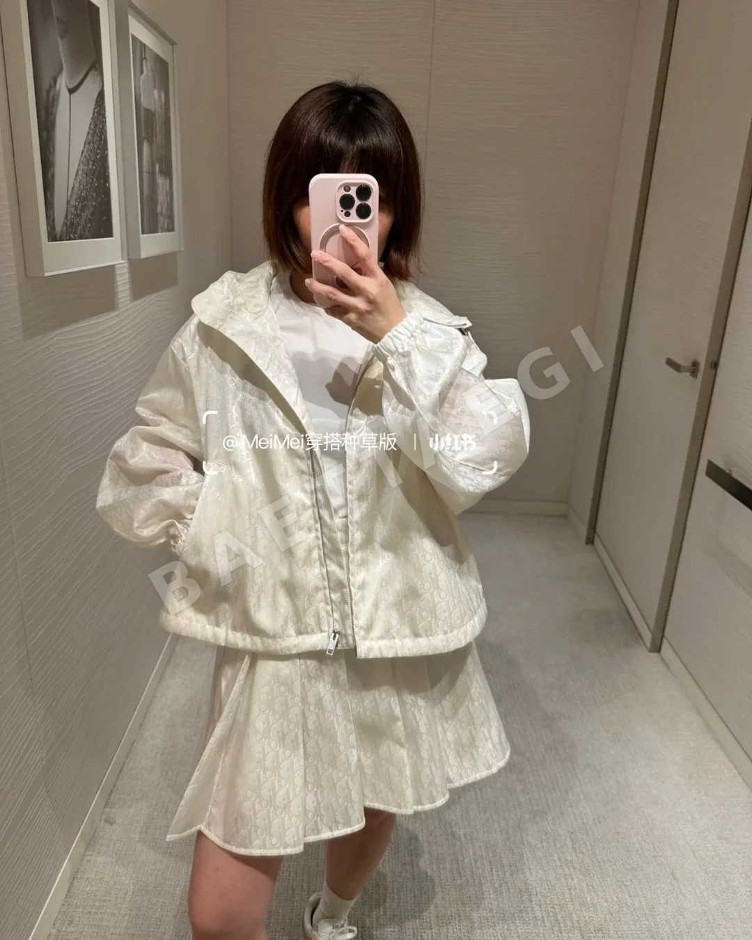디올 밀크 살구 모노그램 플리츠 미디 스커트 상세 이미지 3