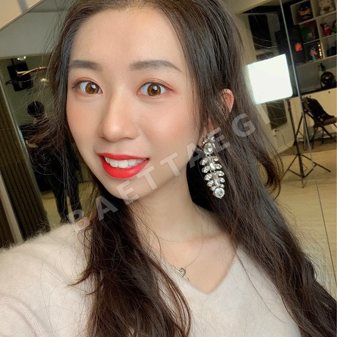미우미우 진주 크리스털 클립형 귀걸이 상세 이미지 3