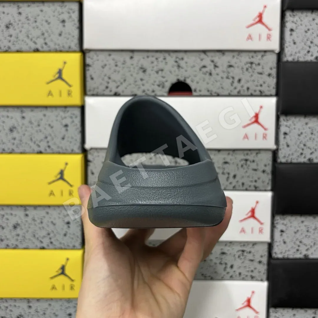 아디다스 [LW] 이지 슬라이드 ID2349 200622 Adidas Yeezy Slide Slate Marine 상세 이미지 8