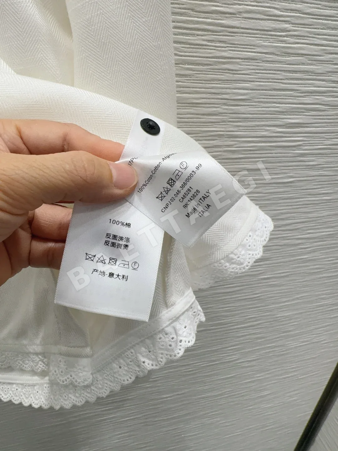 디올 입체 재단 여성 셔츠 상세 이미지 7