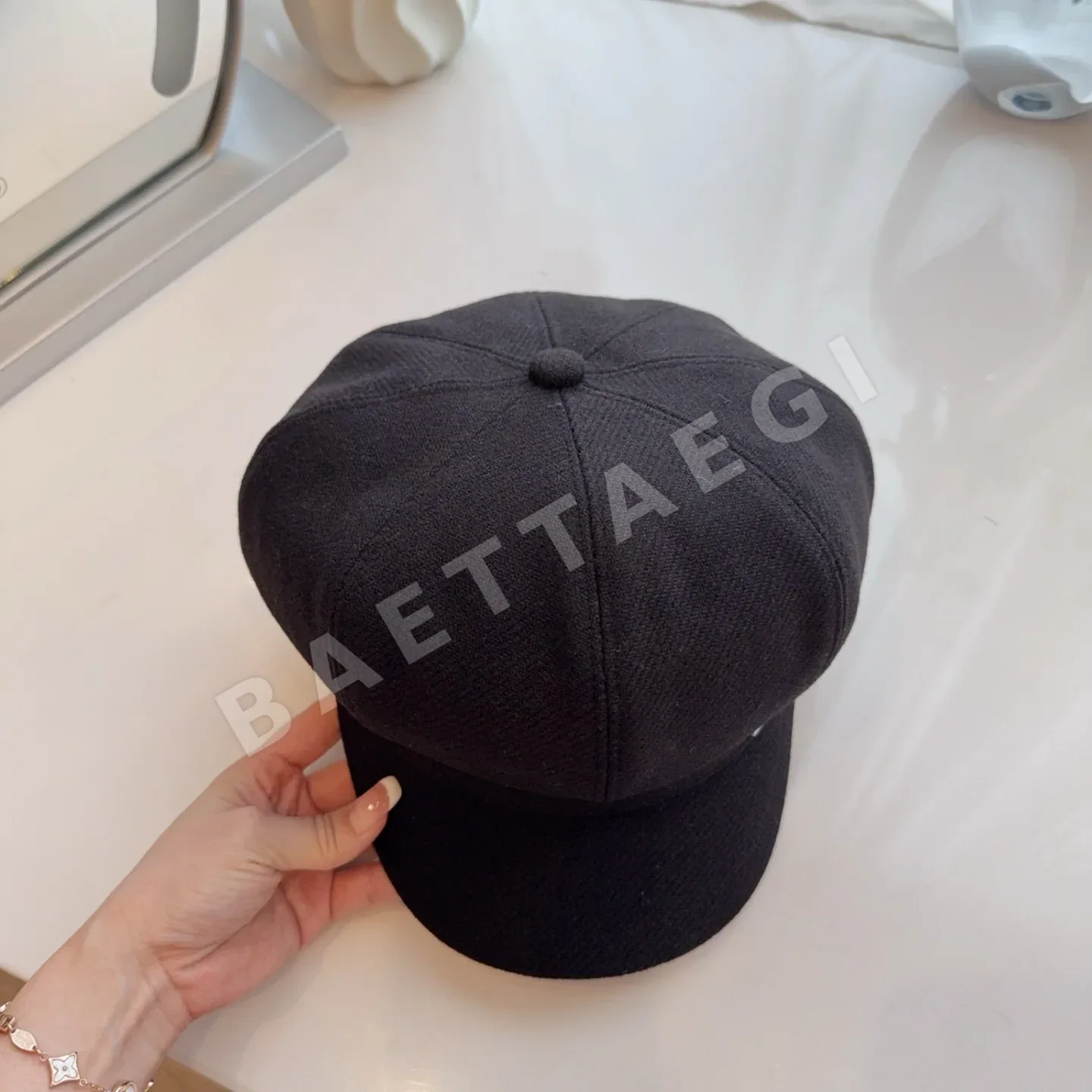 루이비통 울 팔각형 덕빌 모자 상세 이미지 6