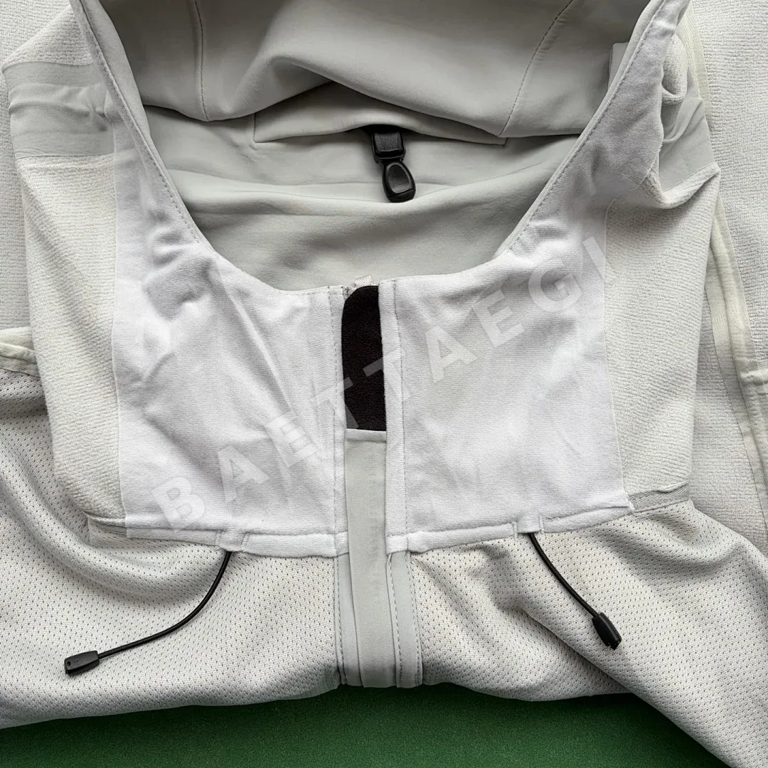 아크테릭스 [TZ] 감마 MX 후디 라이트 그레이 200140 Arc'teryx Gamma MX Hoodie 상세 이미지 5