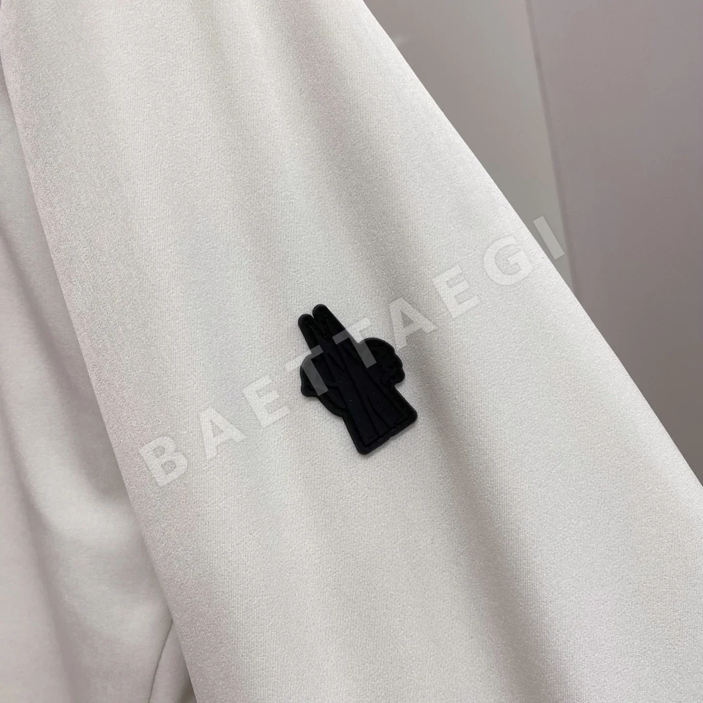 몽클레르 그레노블 남성 다운 패딩 점퍼 상세 이미지 6