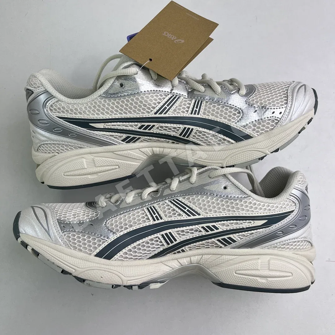 아식스 [ZC] 젤 카야노 14 1201A019-200 200241 Asics Gel-Kayano 14 Birch Dark Pewter 상세 이미지 3