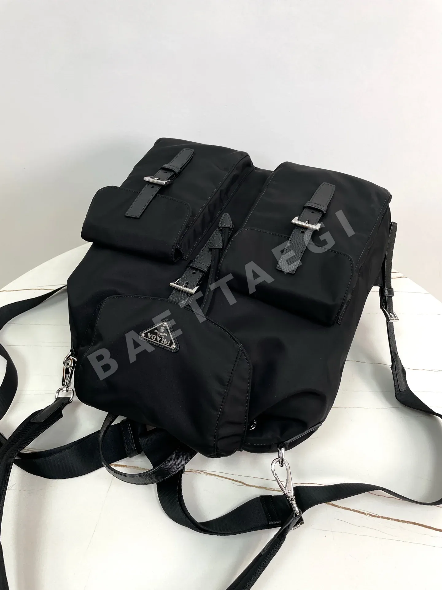 프라다 리나일론 실버 버클 백팩 2VZ110 상세 이미지 8