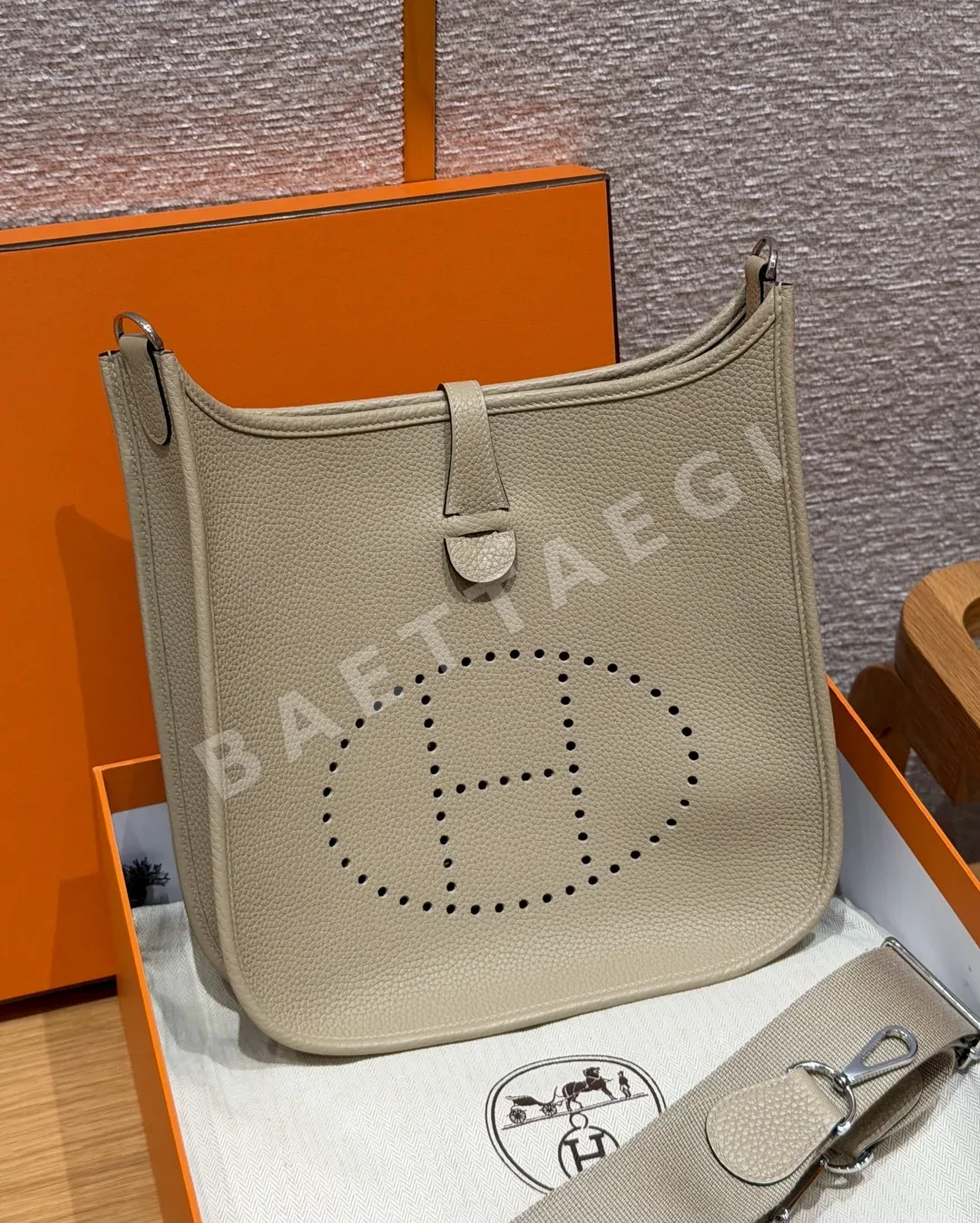 에르메스 에블린 클레망스 가죽 숄더백 169377