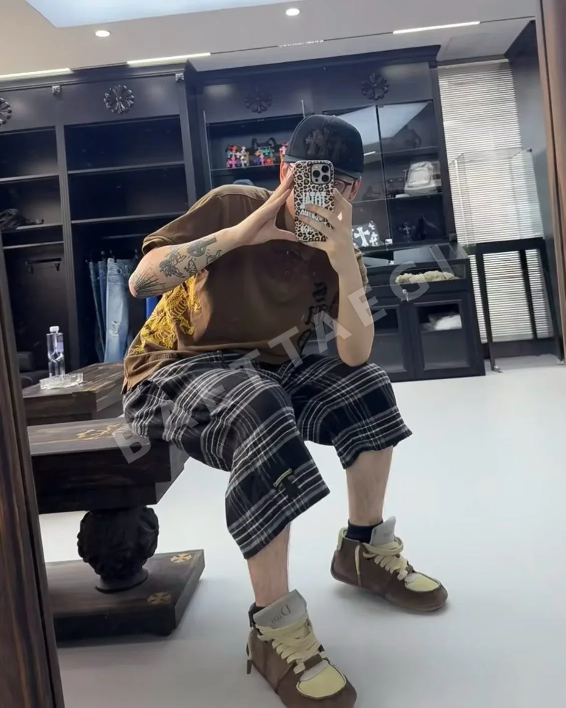 크롬하츠 실버 태그 블랙 크로스 체크 카프리 반바지 상세 이미지 10