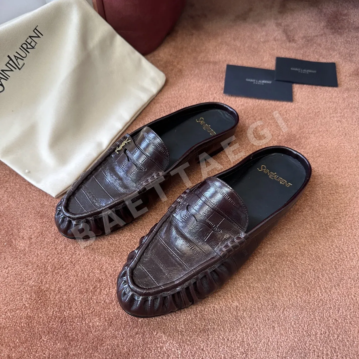 생로랑 YSL 앞코 덮인 뮬 로퍼 상세 이미지 2