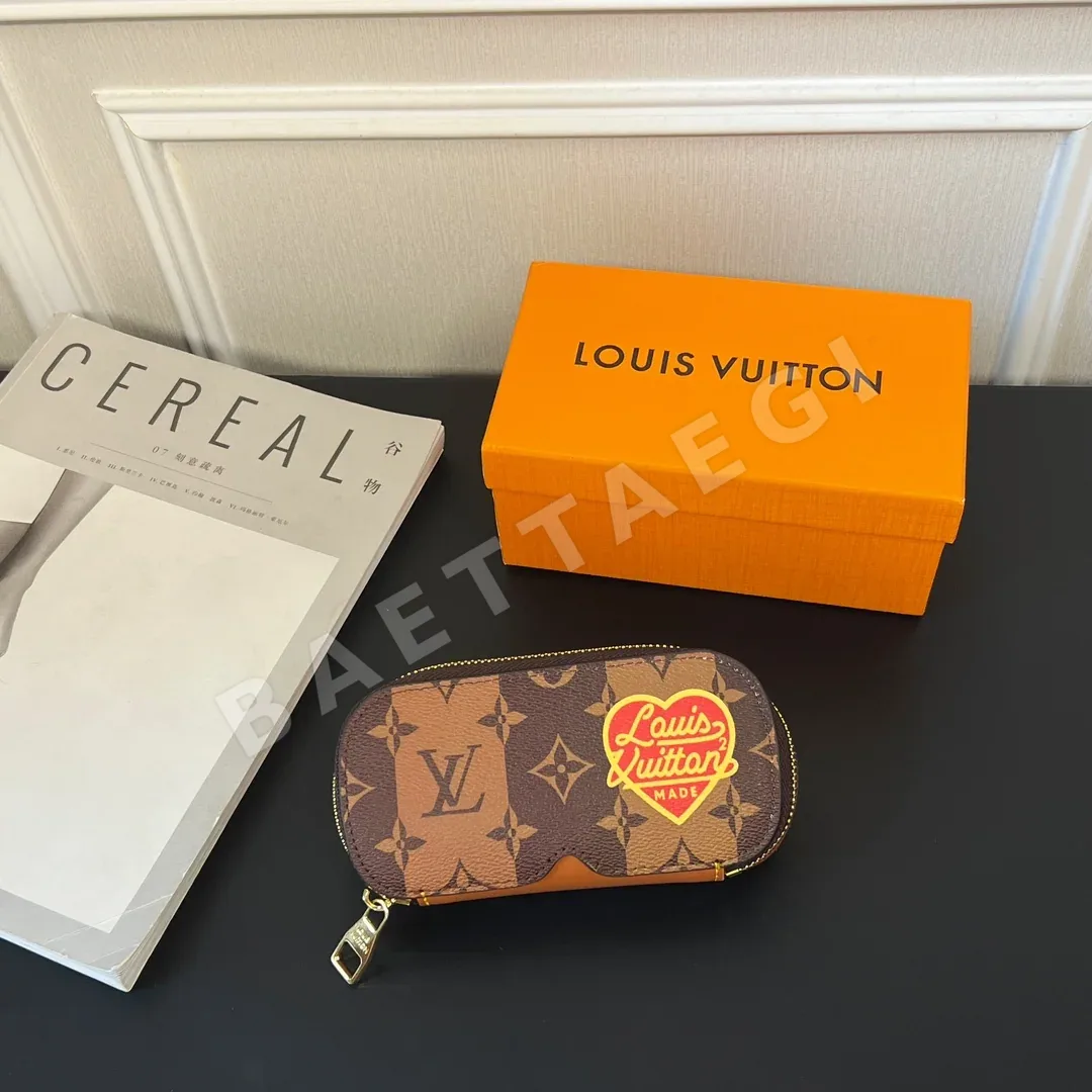 루이비통 키링 160224 Louis Vuitton Accessories 상세 이미지 2