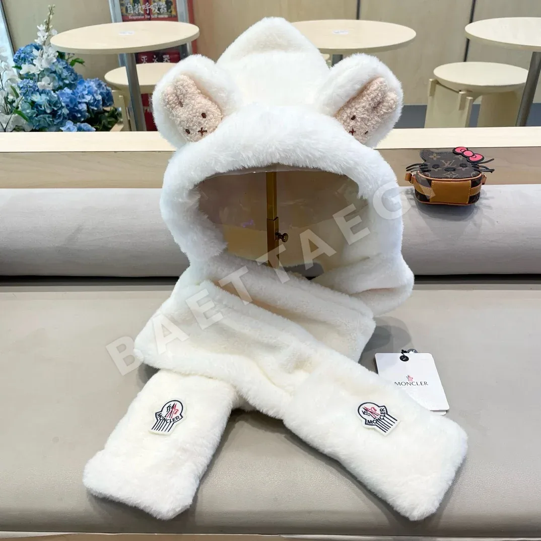 몽클레르 곰 캐릭터 여성용 플리스 안감 모자 세트 186829