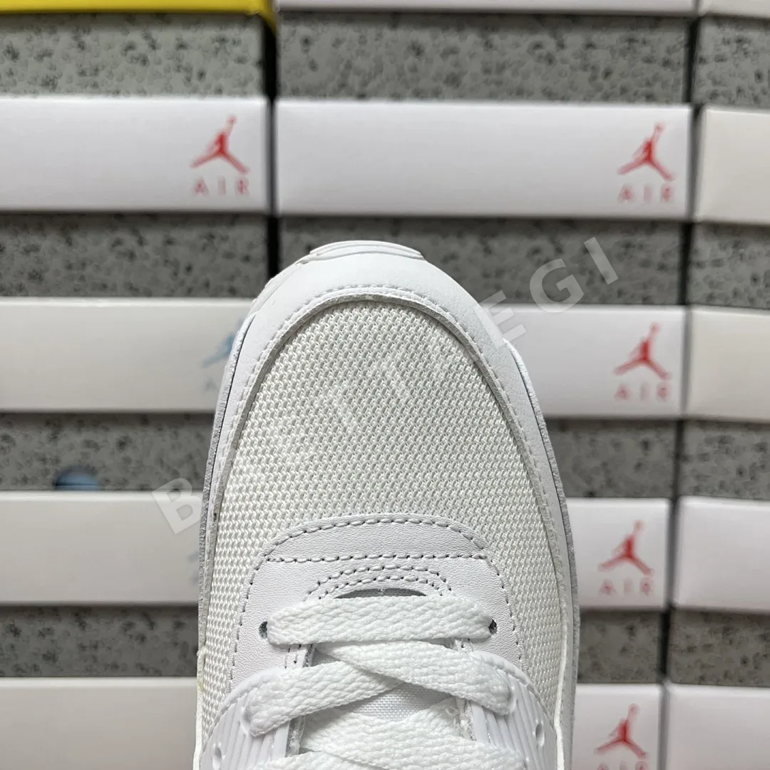 나이키 [MAX] 에어 맥스 90 CN8490-100 201059 Nike Air Max 90 Recraft Triple White 상세 이미지 6