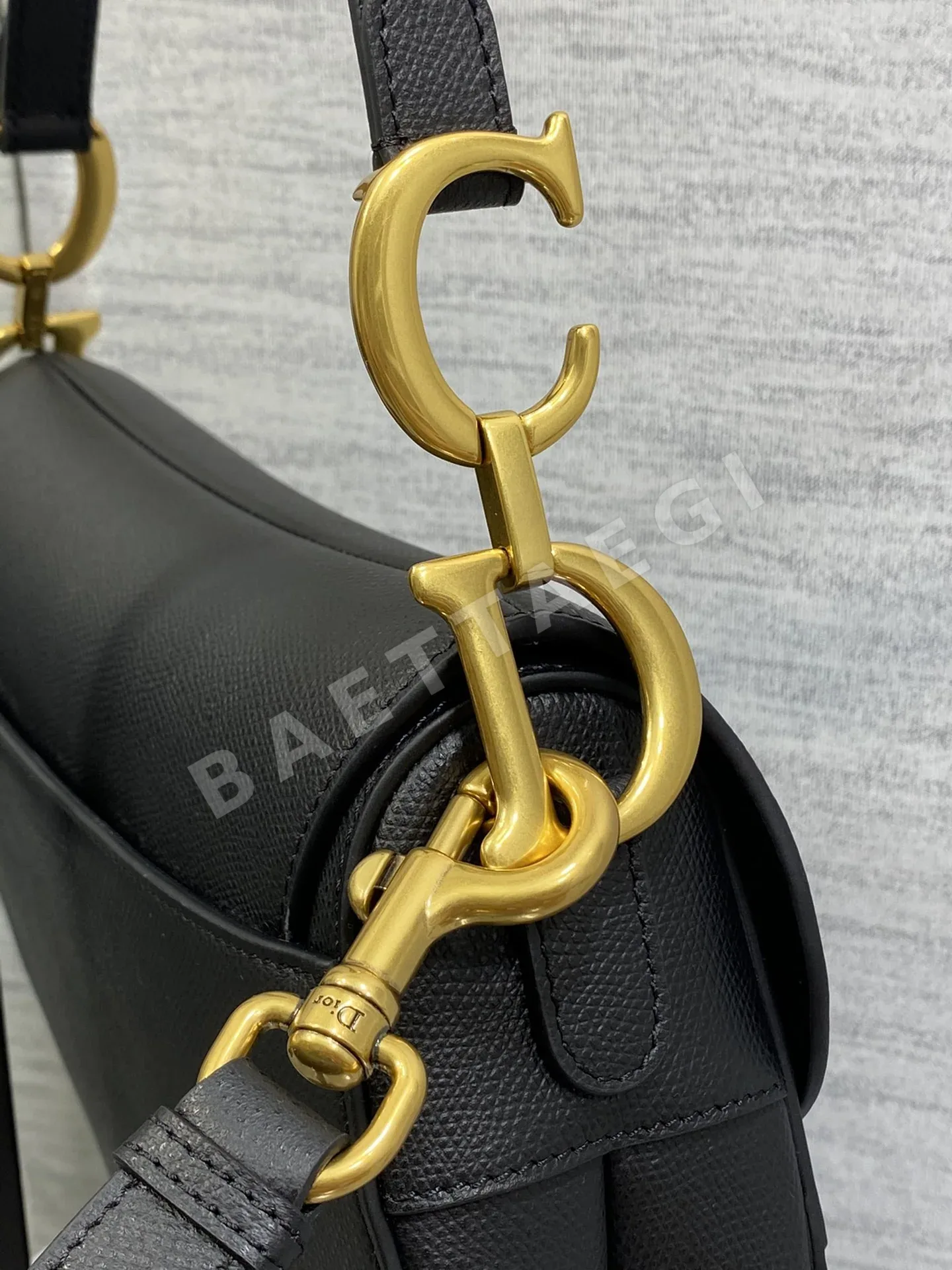 디올 사들르 블랙 카프스킨 핸드백 상세 이미지 5