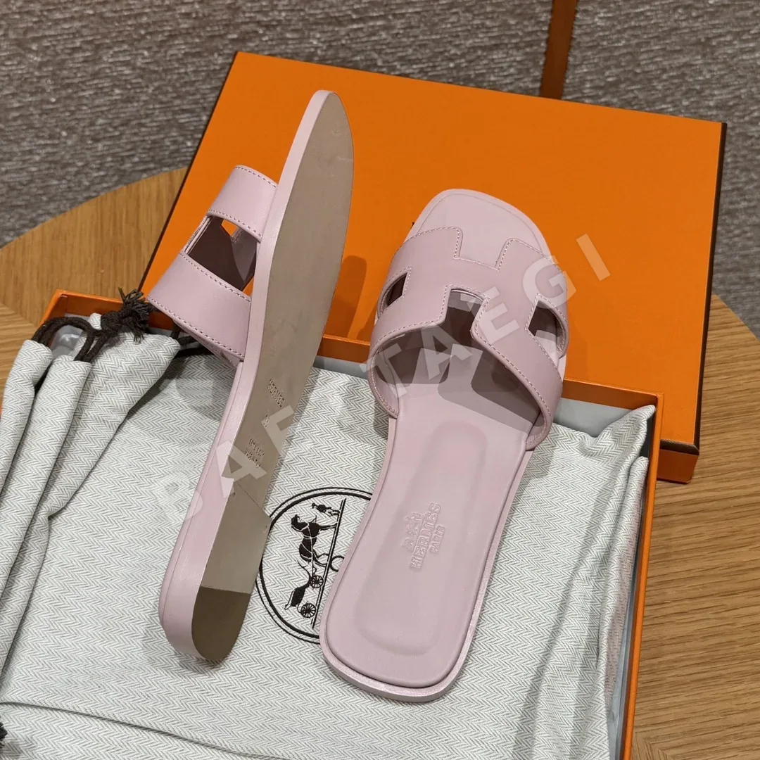 에르메스 오란 램스킨 슬리퍼 상세 이미지 4