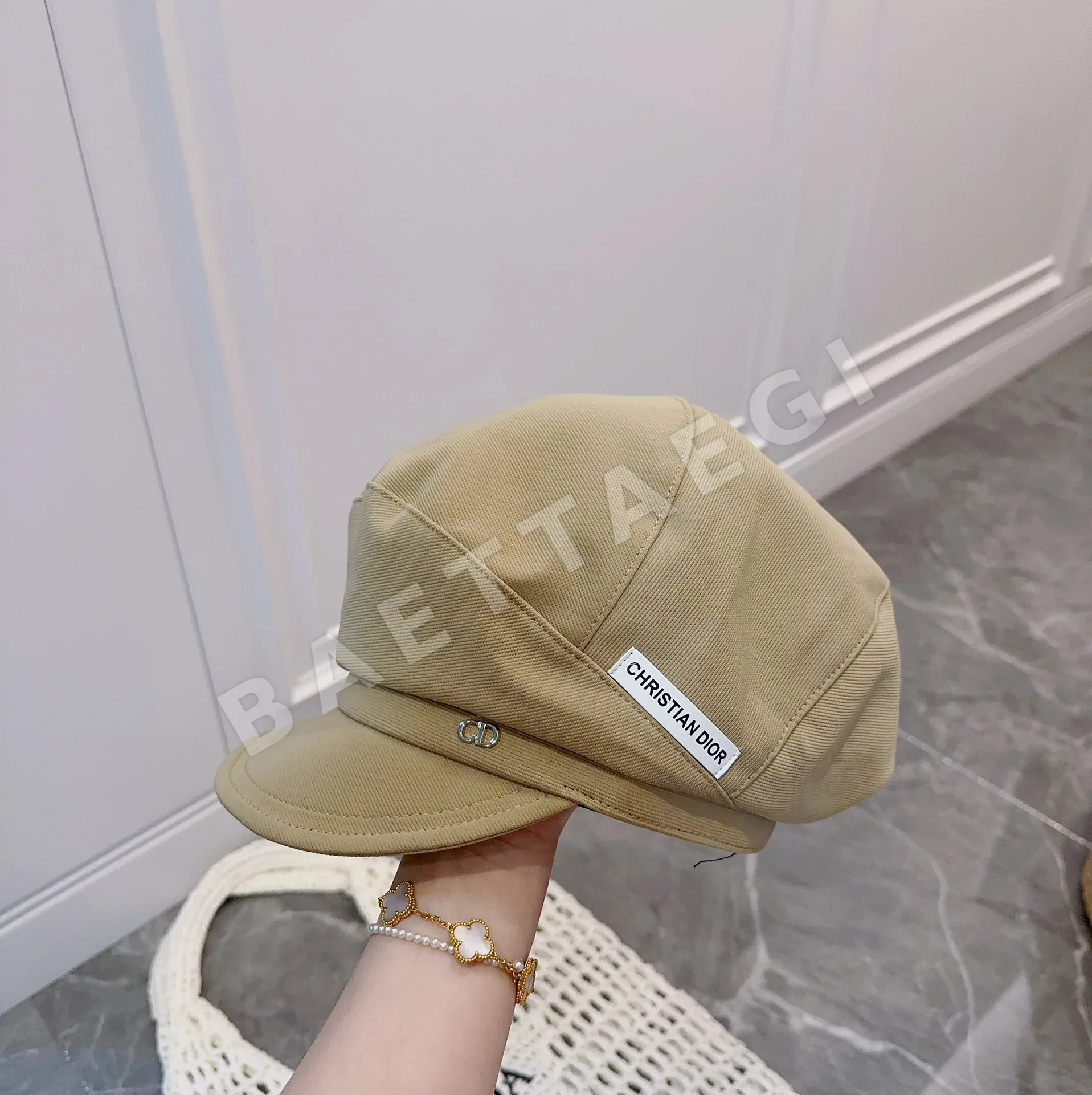 디올 클라우드 뉴스보이 캡 78496
