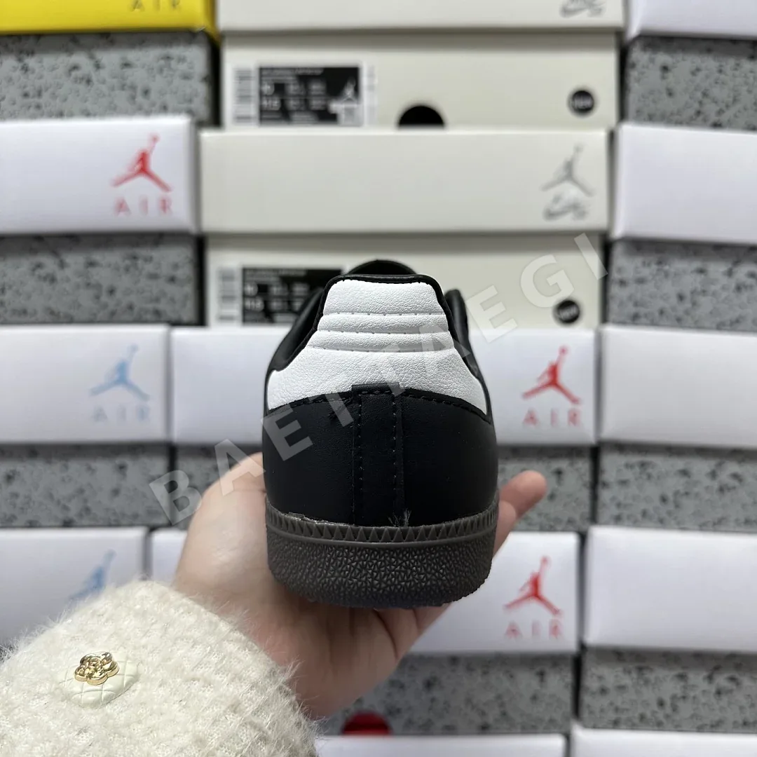 아디다스 [WZ] 삼바 OG B75807 200691 Adidas Samba OG Black White Gum 상세 이미지 6