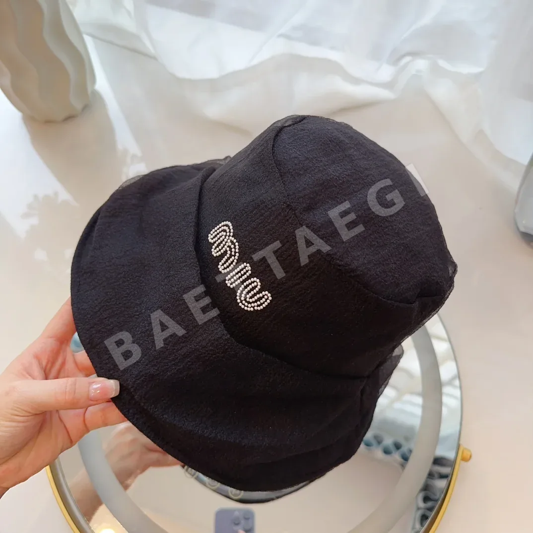 미우미우 모자 81221 Miu Miu Cap 상세 이미지 9
