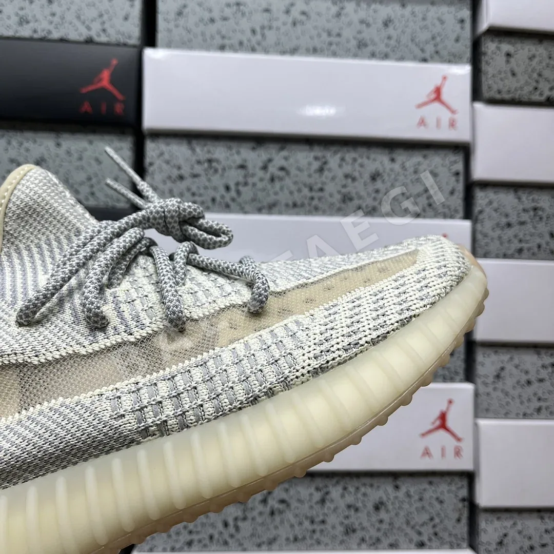 아디다스 [XQ] 이지 부스트 350 V2 FU9161 200785 Adidas Yeezy Boost 350 V2 Lundmark Non 상세 이미지 7