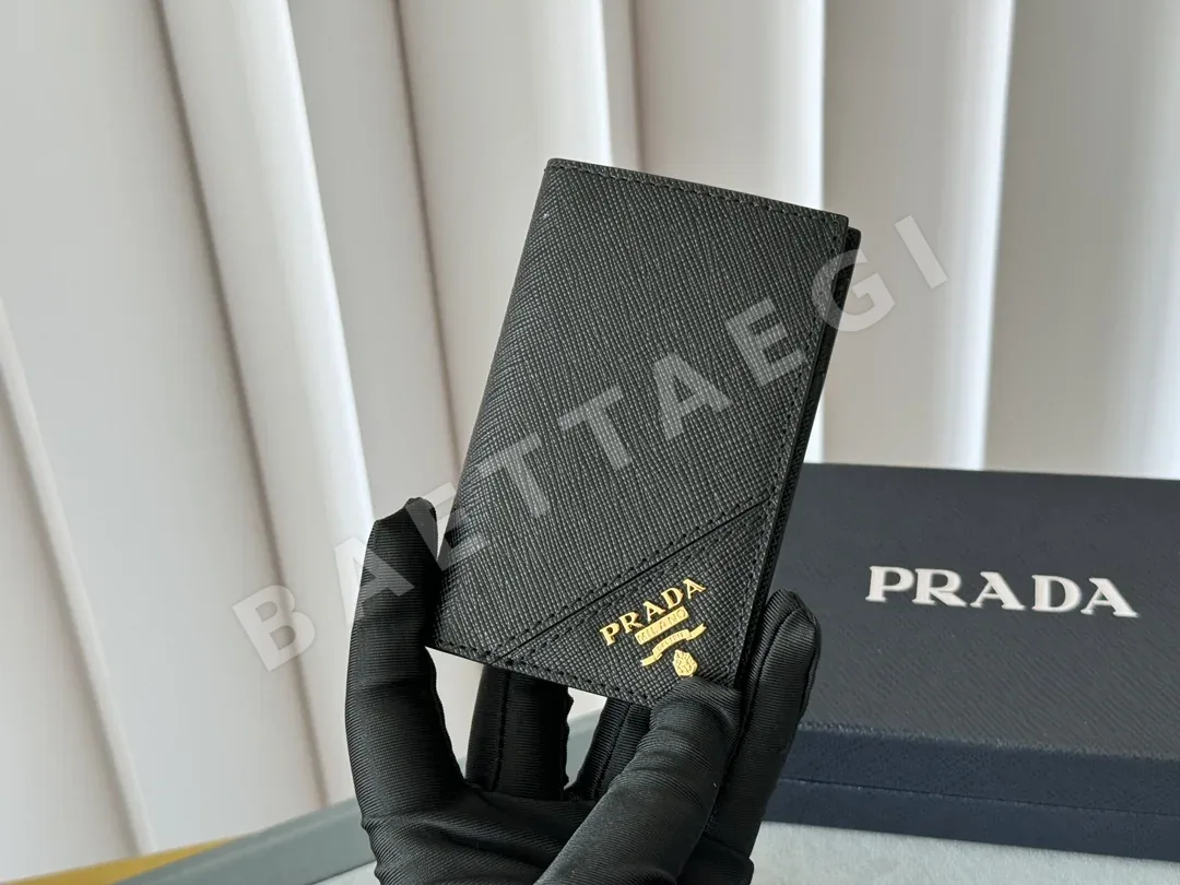 프라다 블랙 컬렉션 지갑 상세 이미지 6
