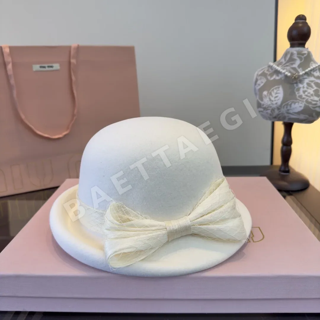 미우미우 모자 185800 Miu Miu Cap 상세 이미지 7