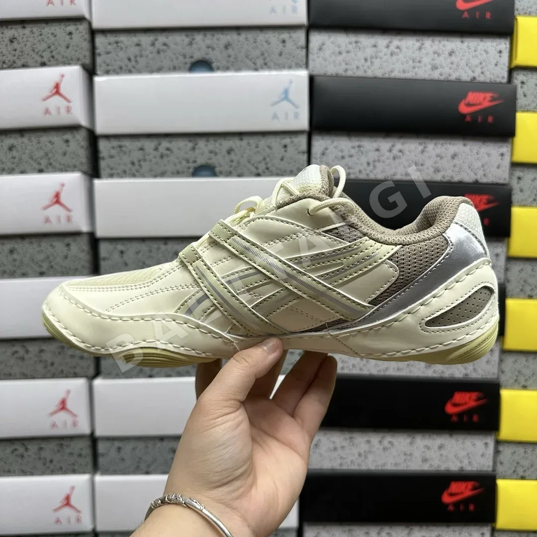 아식스 [TOP] 1203A879-250 200412 Asics Hypersync 상세 이미지 10