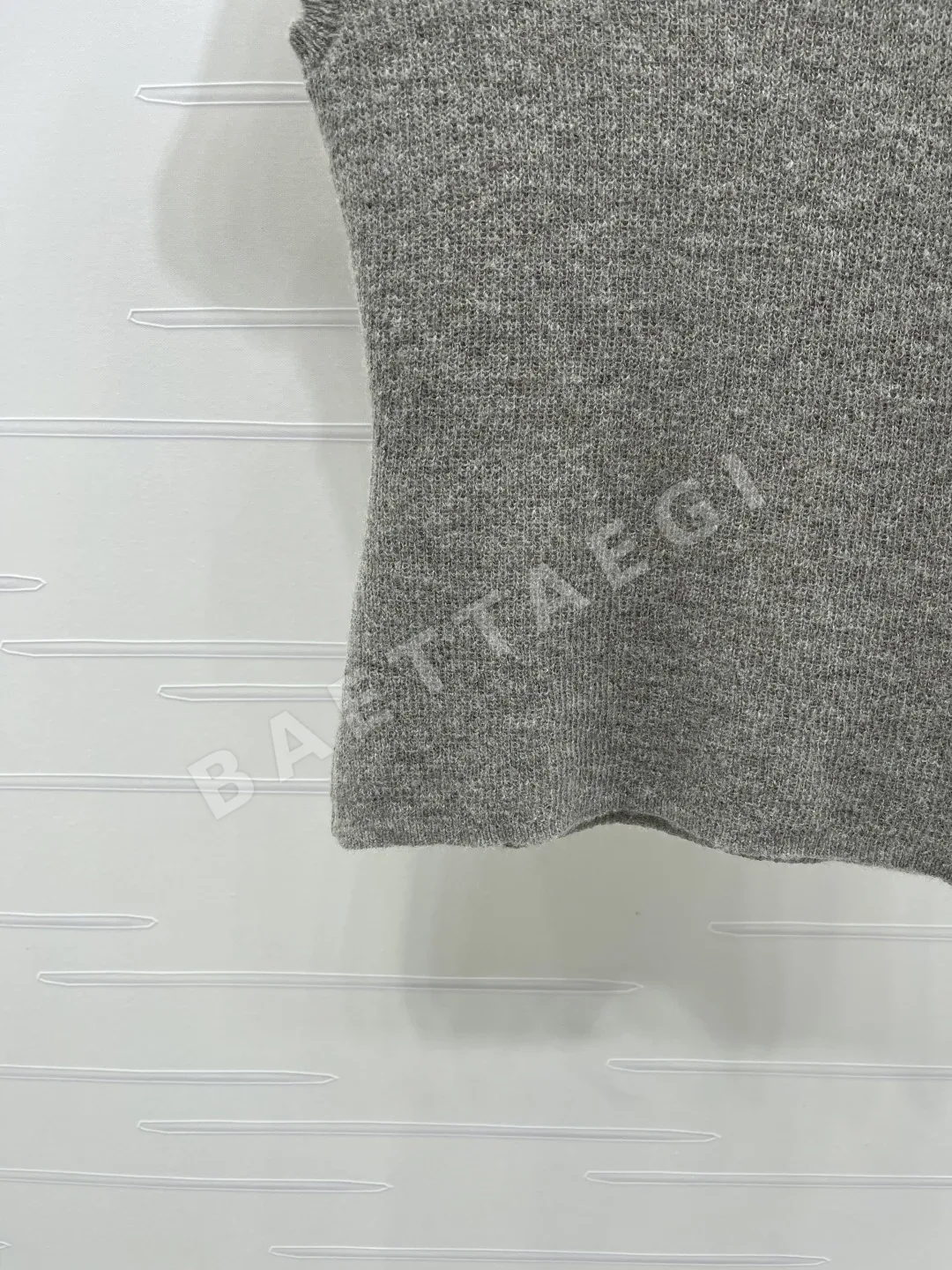 로에베 여성 반팔 상세 이미지 5