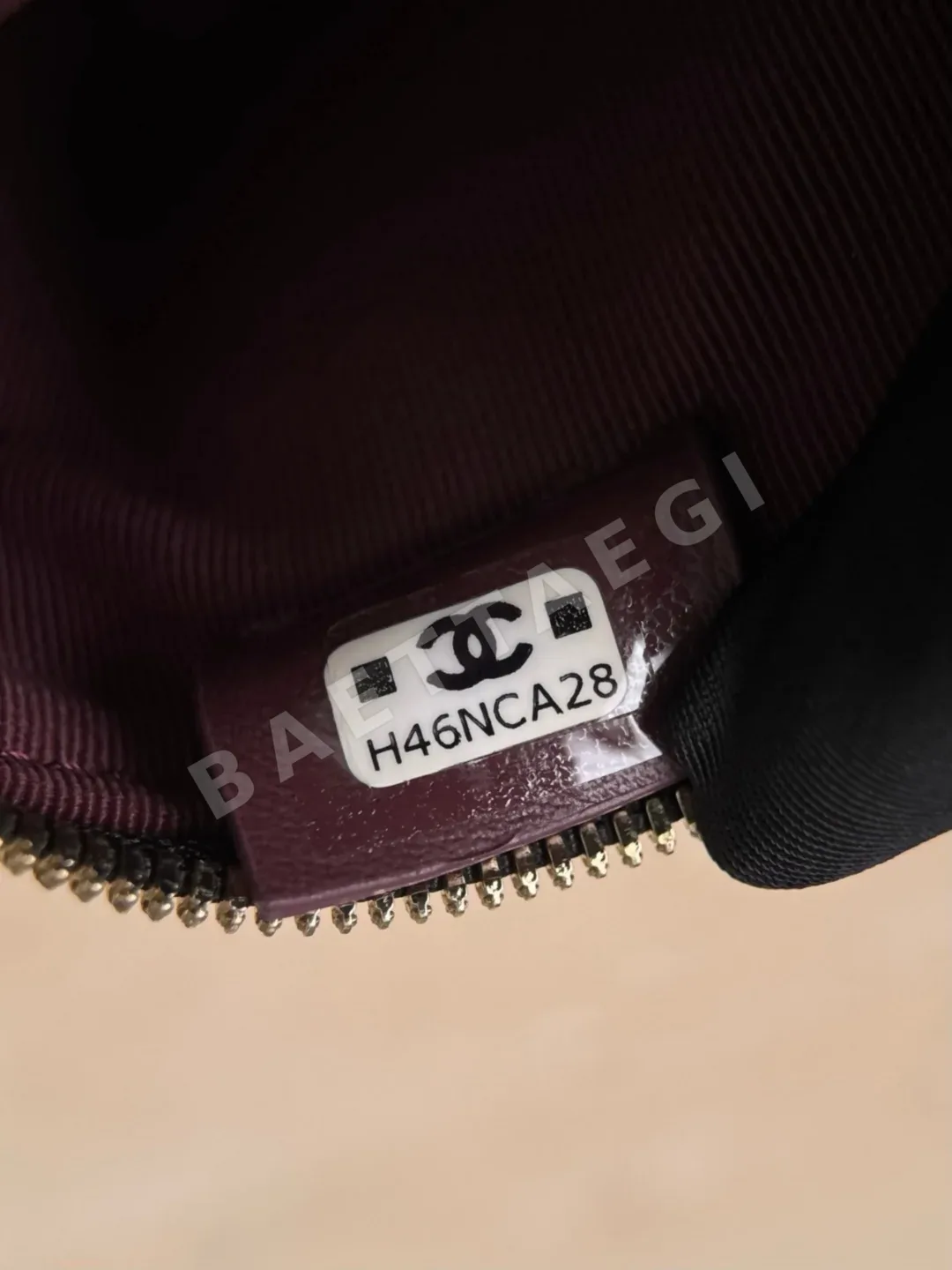 샤넬 25C 가방 블랙 금장 상세 이미지 7