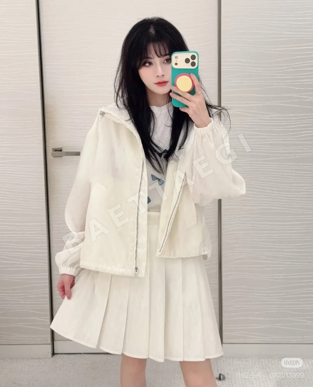 디올 밀크 살구색 모노그램 후드 자켓 상세 이미지 7