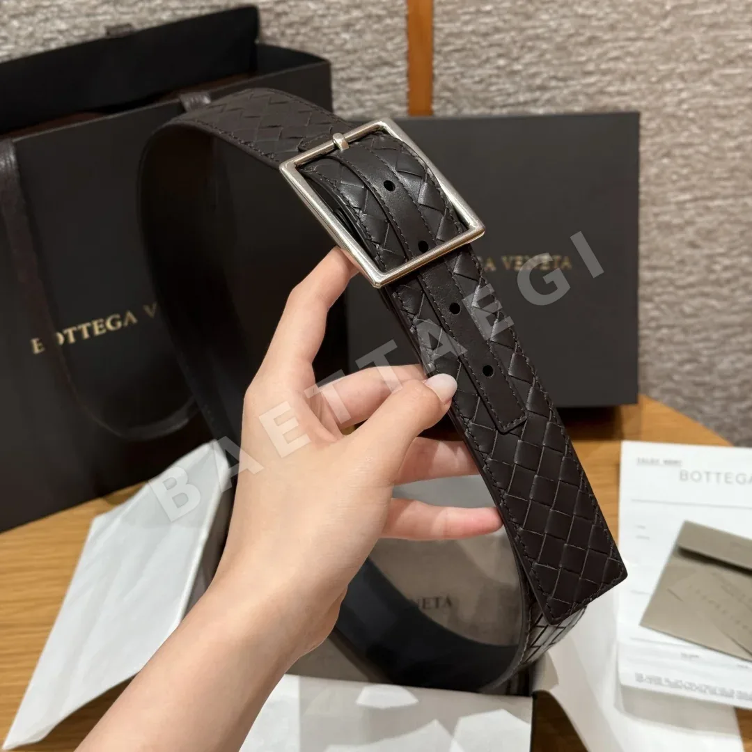 보테가베네타 인트레치아토 송아지가죽 벨트 상세 이미지 5