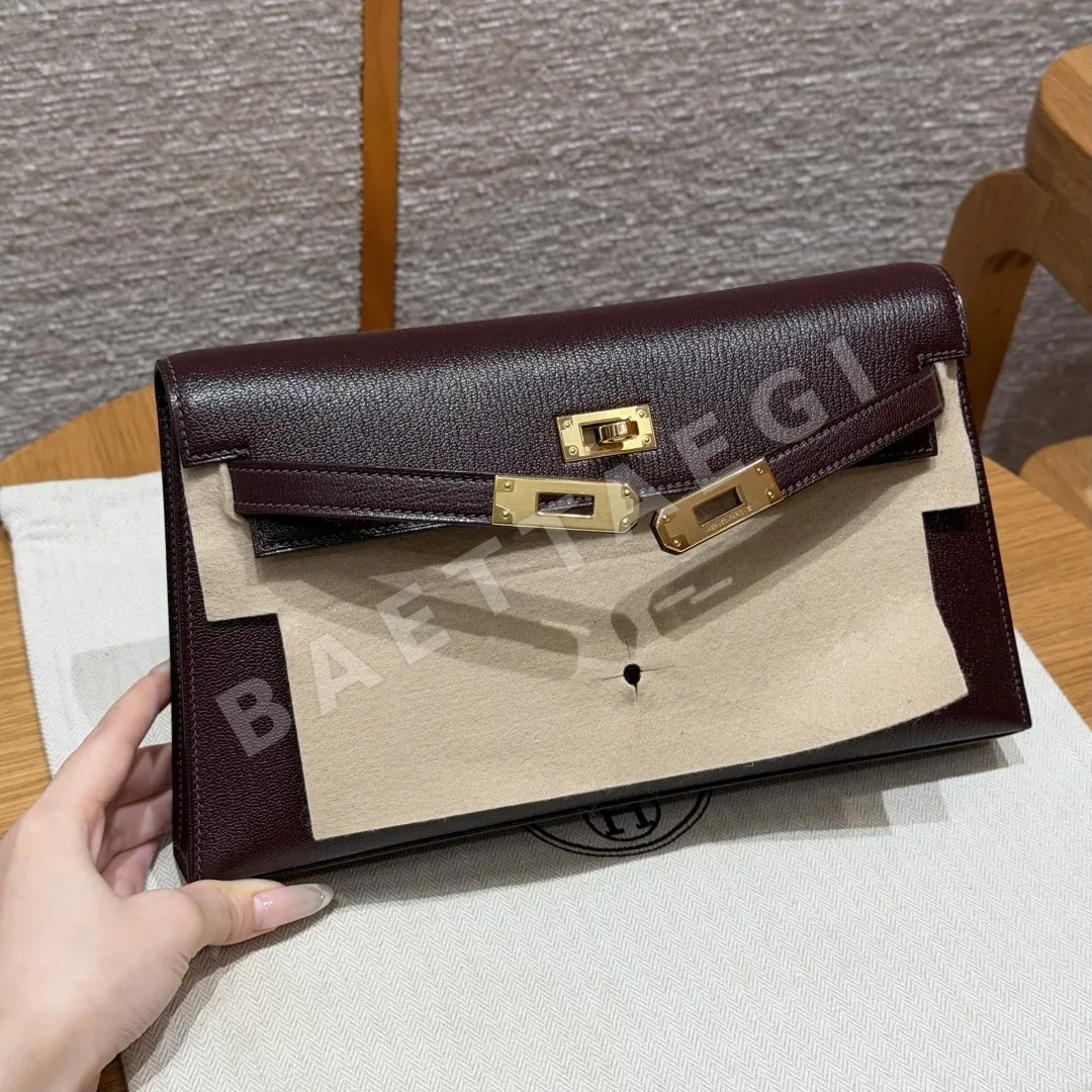 에르메스 켈리 엘란 염소가죽 지갑 192453