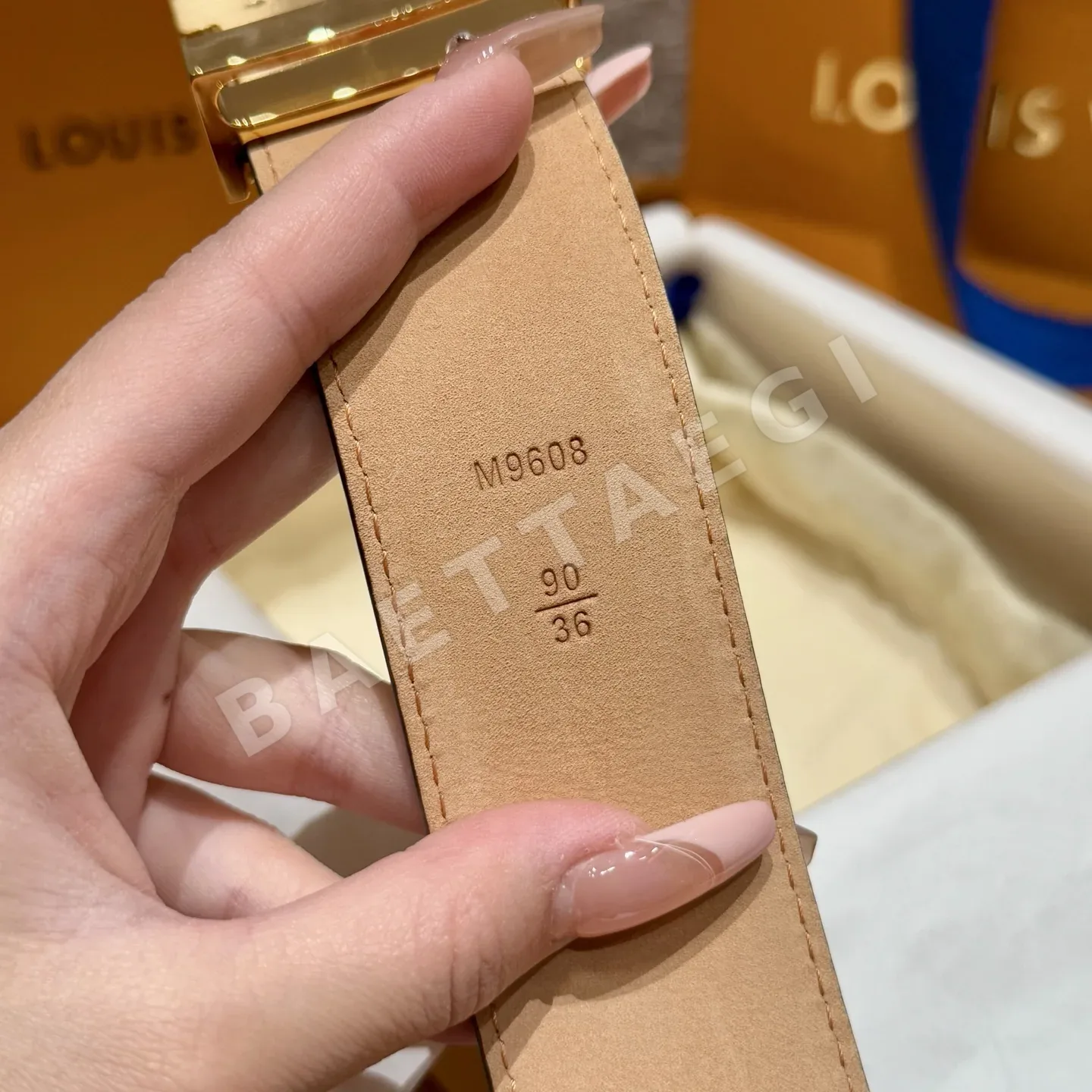 루이비통 모노그램 캔버스 리버시블 벨트 상세 이미지 9