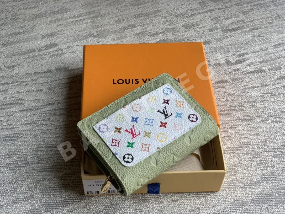 루이비통 LV × TM 클레어 모노그램 지갑 상세 이미지 2