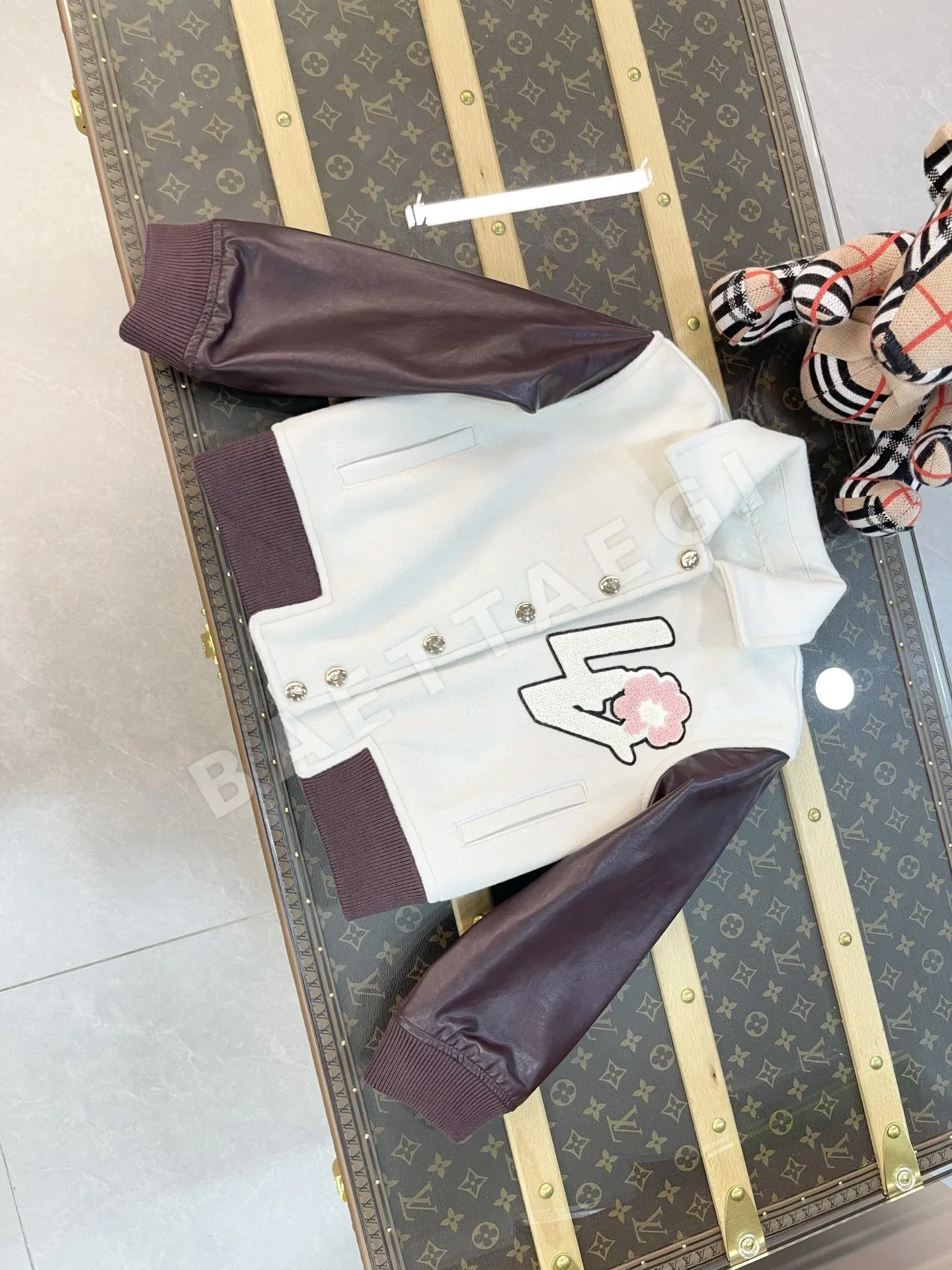 루이비통 Louis Vuitton 2026 Fall/Winter Children's Baseball Jacket ⚾ 상세 이미지 2