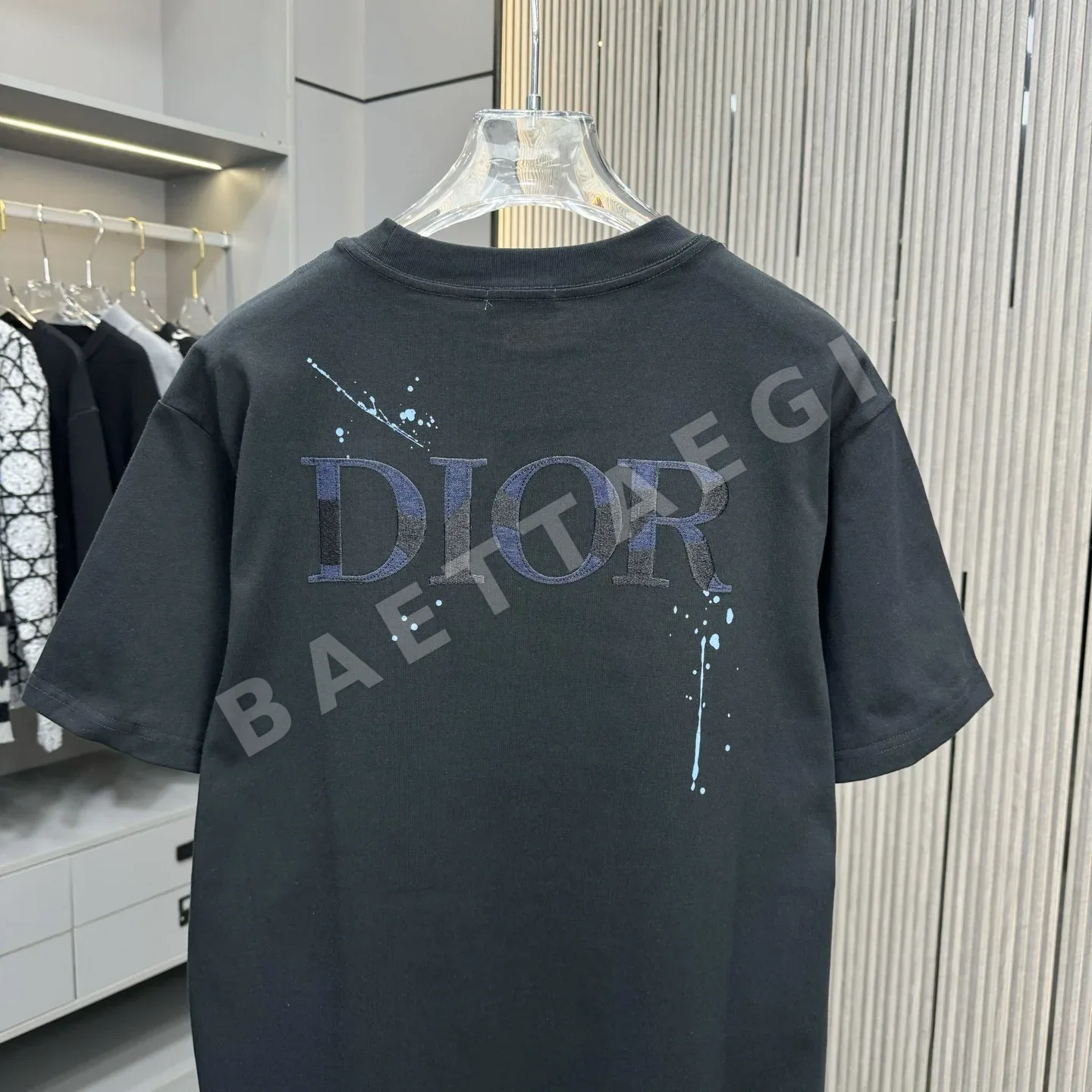 디올 도트 자수 남성 반팔 티셔츠 상세 이미지 7