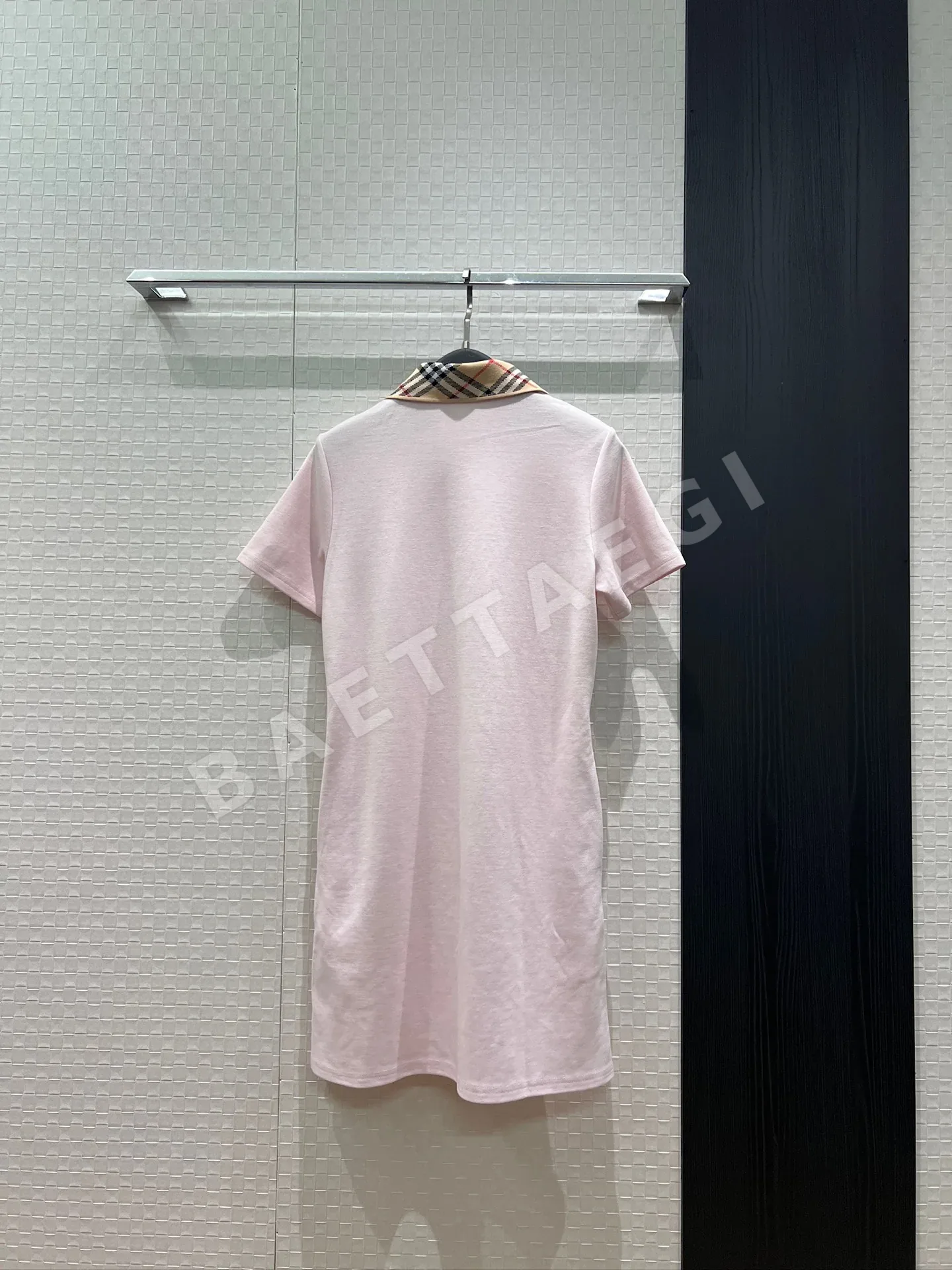 버버리 체크 카라 폴로 원피스 상세 이미지 8